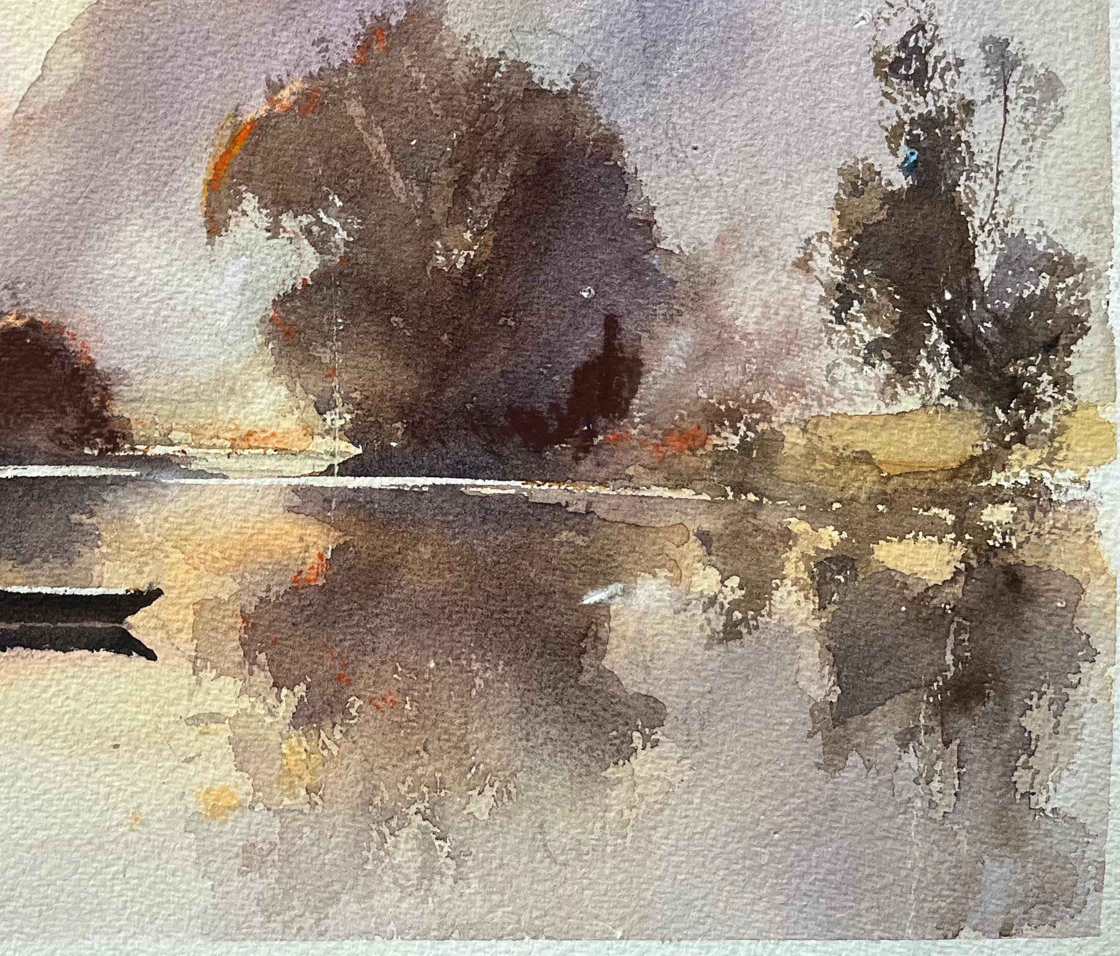 Aquarelle impressionniste britannique d'un bateau et d'un lever de soleil brumeux au bord de la rivière - Marron Landscape Painting par Anthony Avery