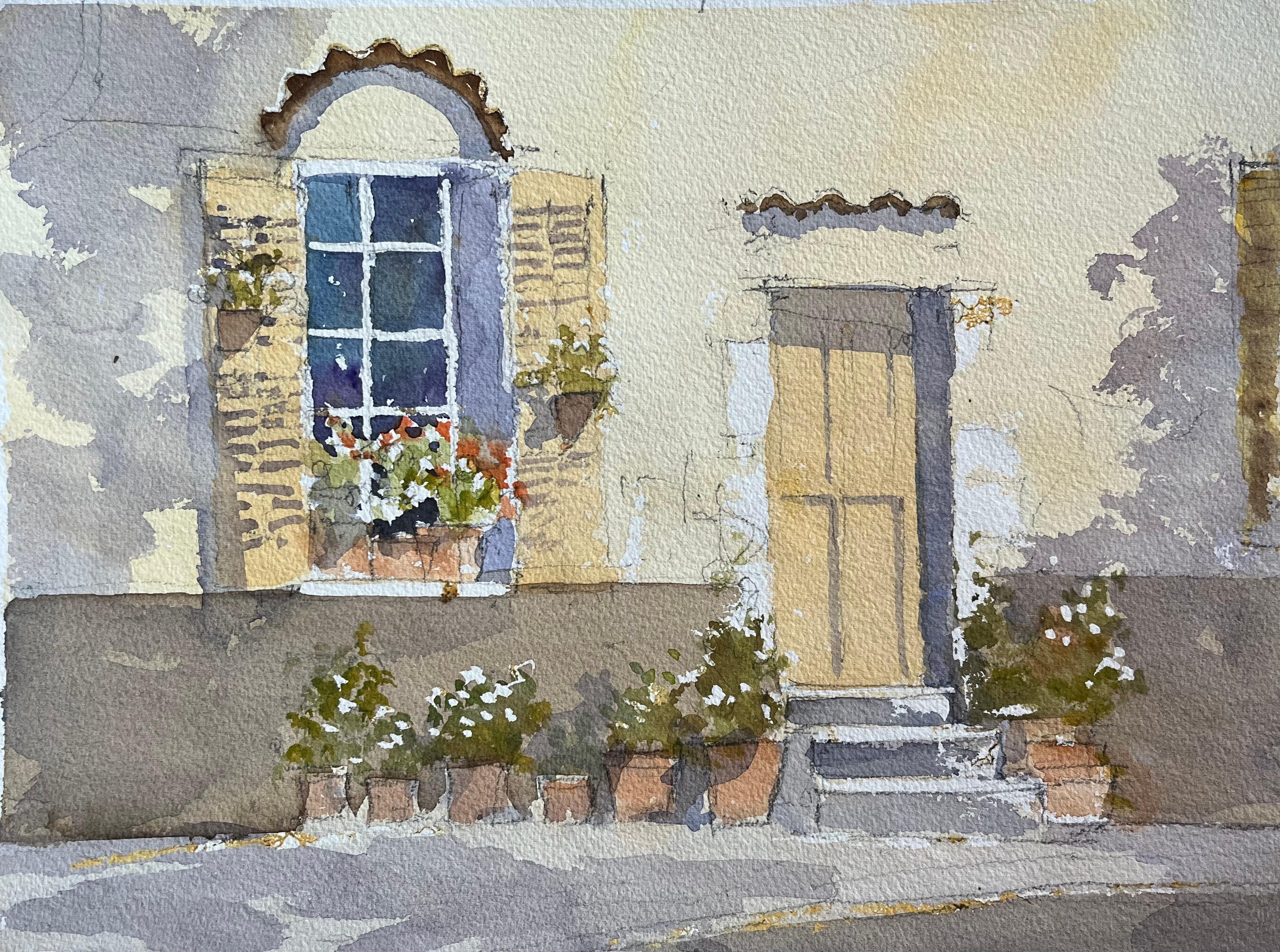 Landscape Painting de Anthony Avery - Acuarela impresionista británica de una ventana de casa de campo y macetas con flores