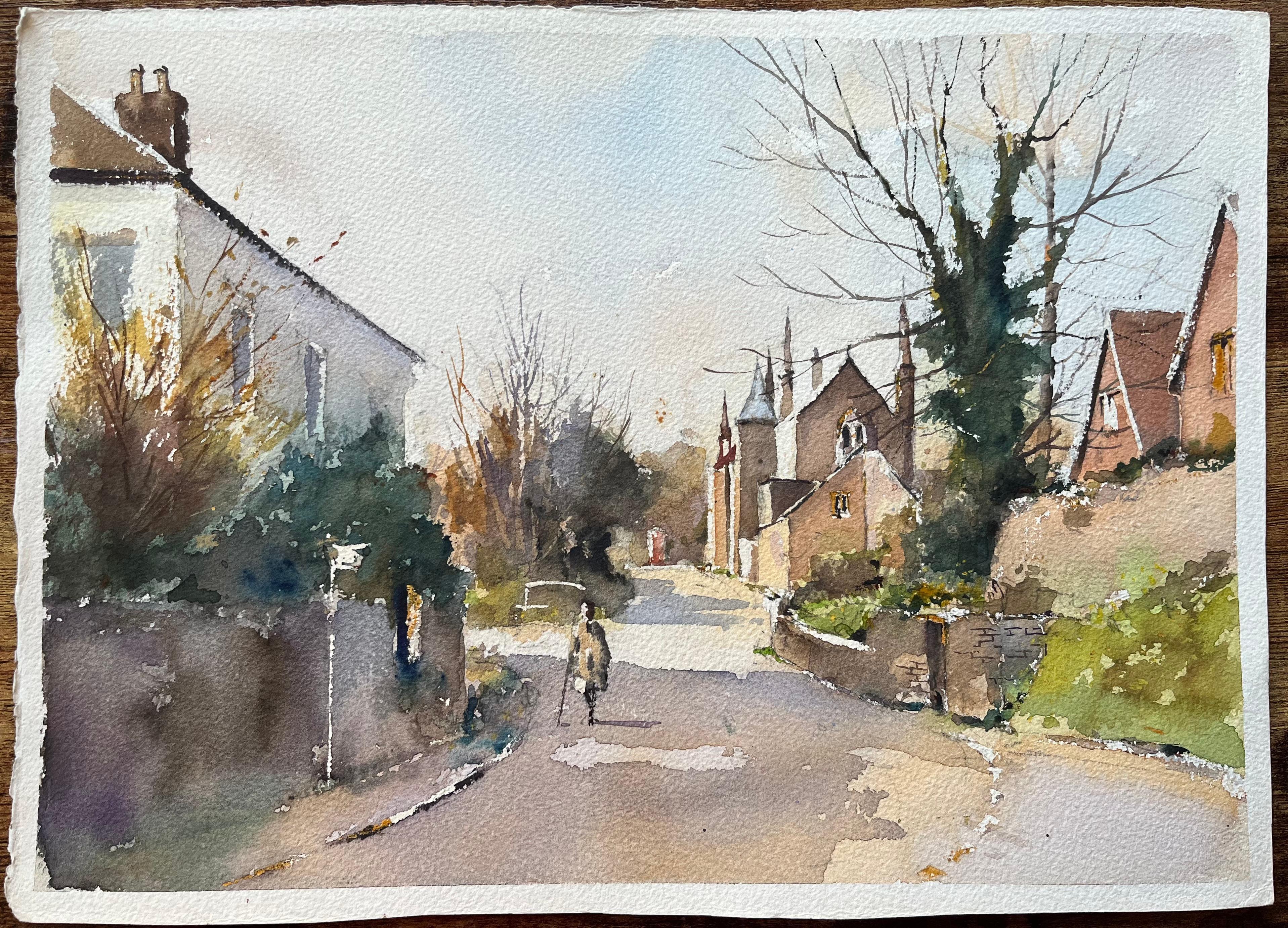 Britischer Impressionist Aquarell einer einsamen Figur zu Fuß entlang einer Dorfstraße – Painting von Anthony Avery