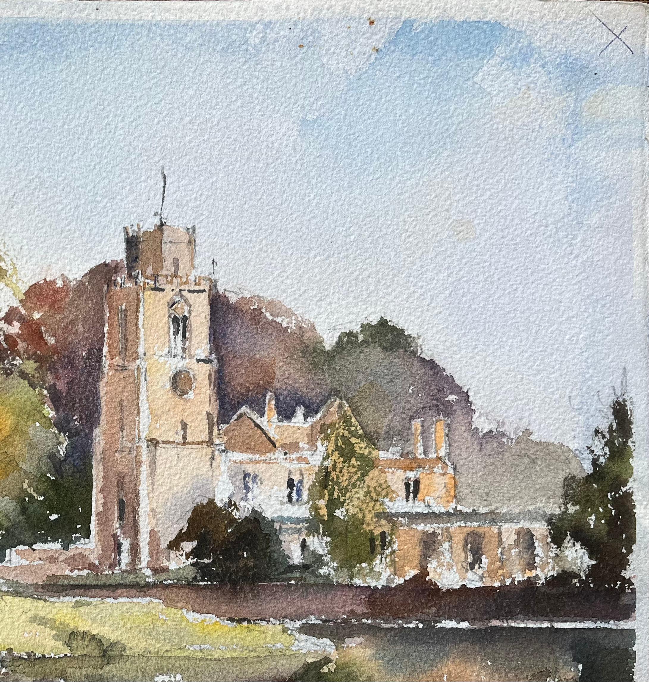 Britischer Impressionist Aquarell einer Flussufer-Kirche Szene (Grau), Landscape Painting, von Anthony Avery
