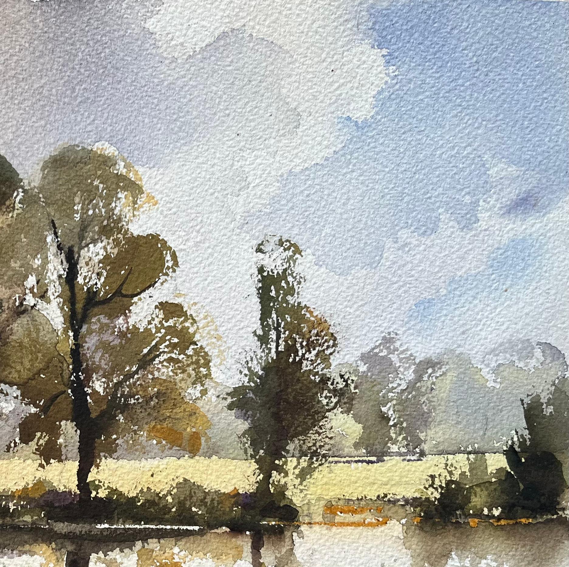 Acuarela impresionista británica de una cabaña junto al río y un artista en una barca - Landscape Painting Gris de Anthony Avery