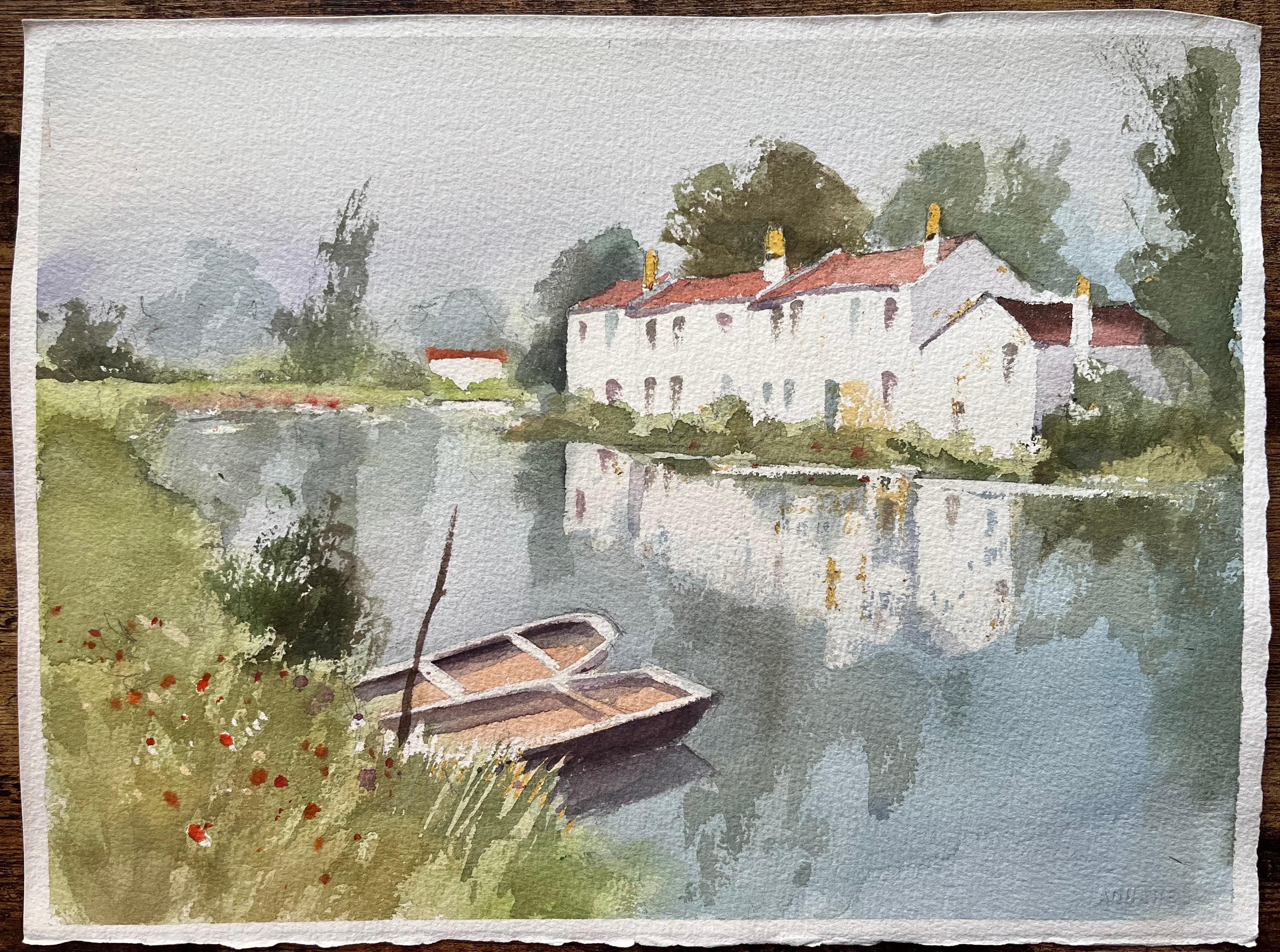 Acuarela impresionista británica de una escena ribereña con casitas y barcas - Painting de Anthony Avery