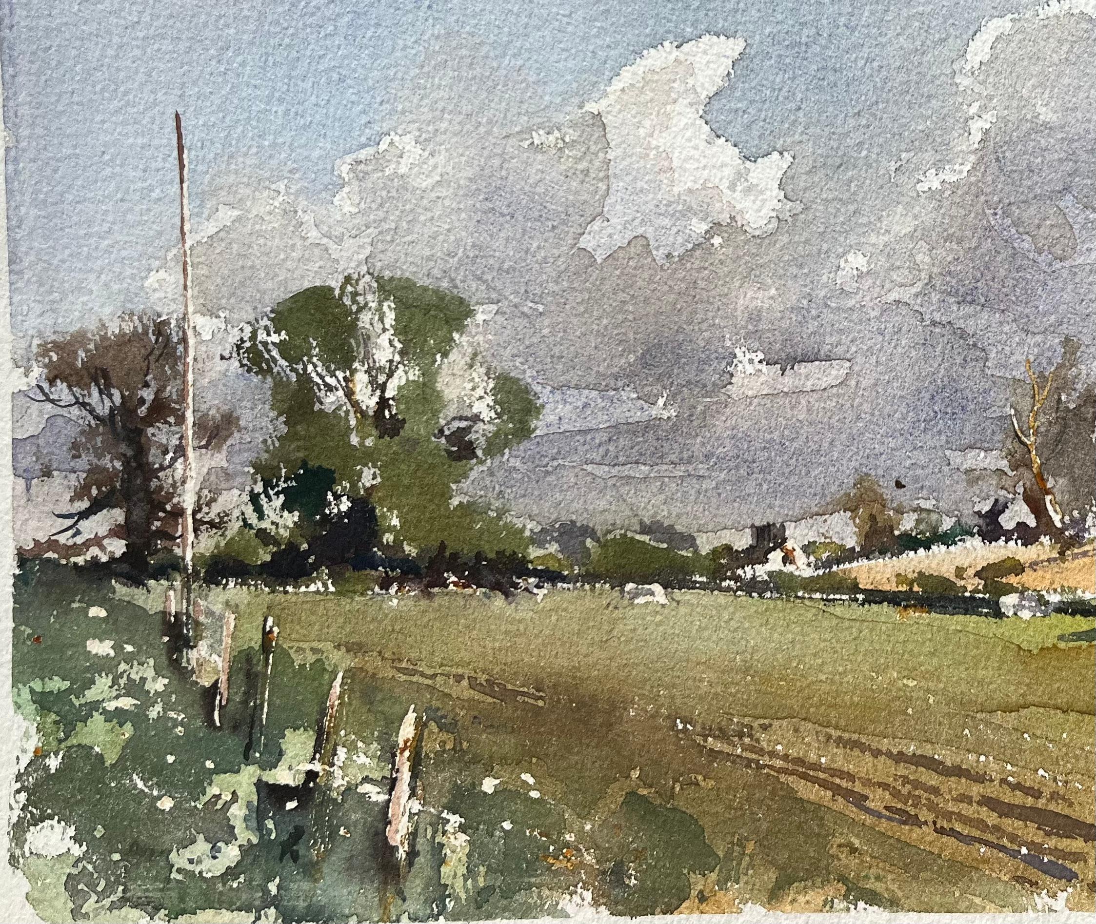 Título: Acuarela impresionista británica de unos campos ondulados bajo vastos cielos
Por Anthony Avery (británico 1946-2023)
Acuarela original sobre papel de artista, sin enmarcar
Dimensiones: 11 x 15 pulgadas (Alto x Ancho)
Estado: Bueno, con