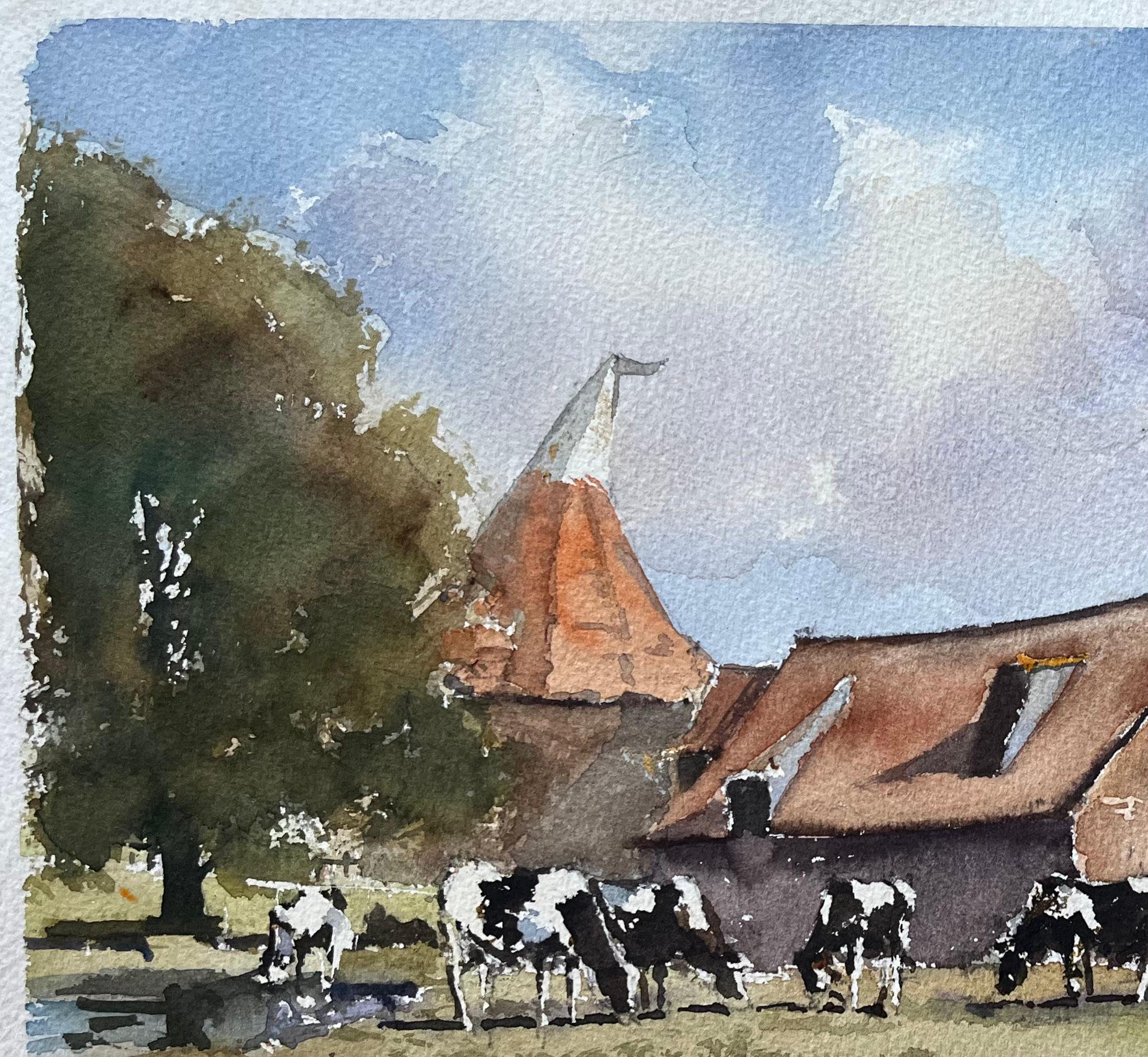 Acuarela impresionista británica de una granja rural con vacas pastando - Landscape Painting Gris de Anthony Avery