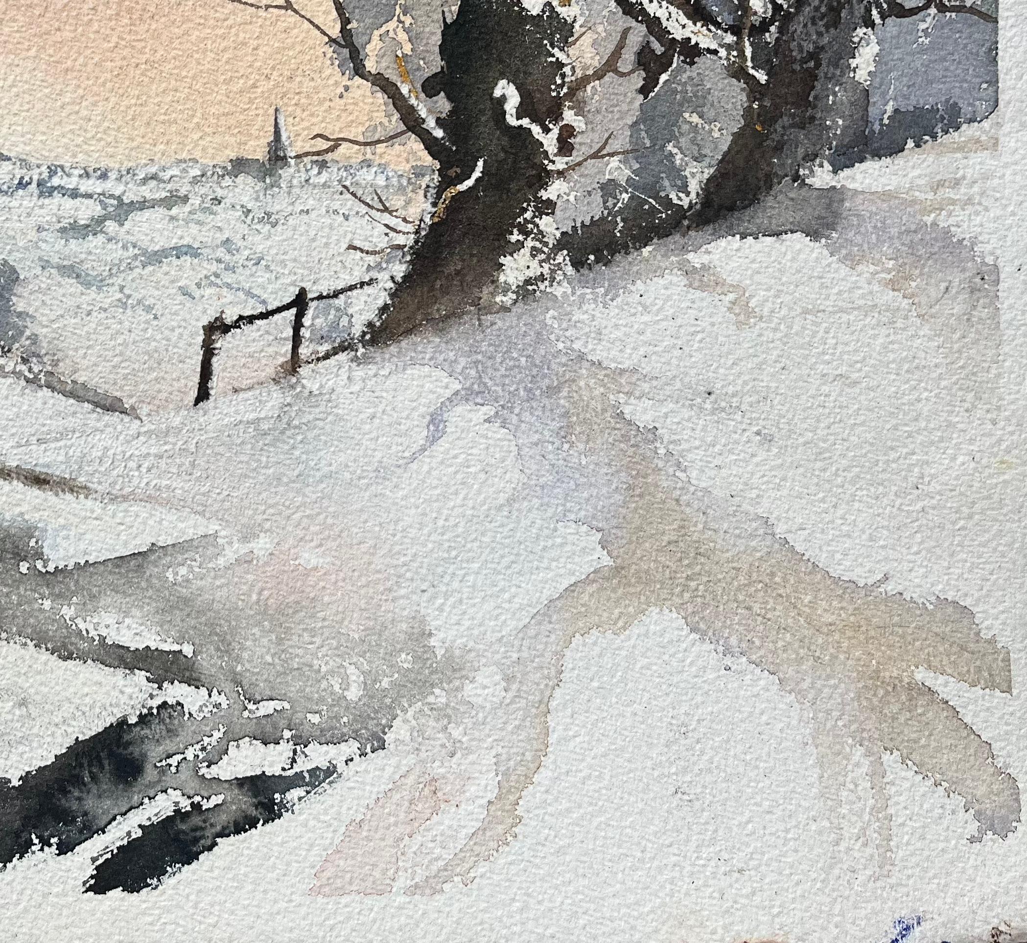 Acuarela impresionista británica de un camino nevado con una aguja lejana - Landscape Painting Gris de Anthony Avery