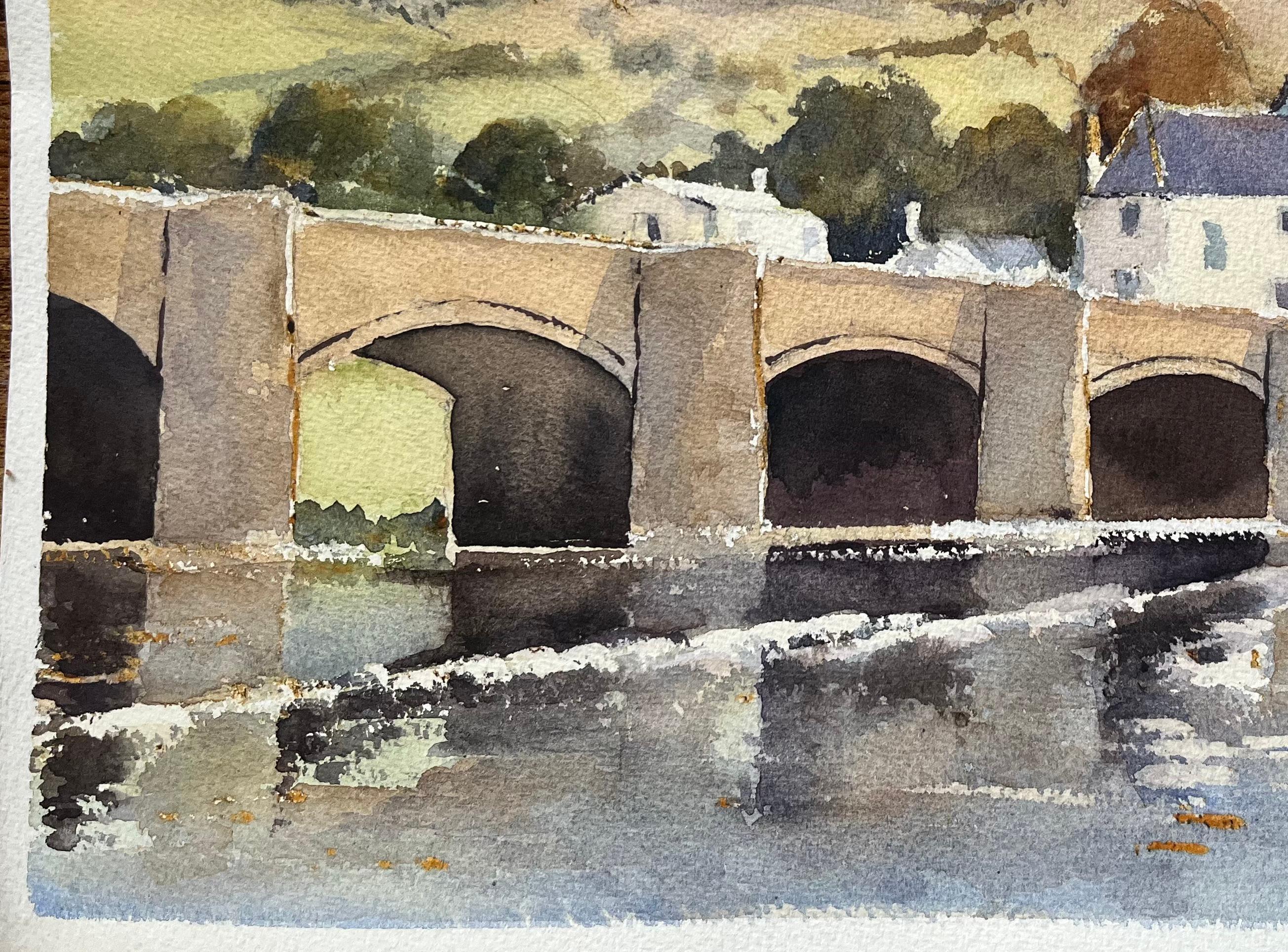 Britisches impressionistisches Aquarell einer Steinbrücke mit Hügeln und einer Kirche, British Impressionismus im Angebot 1