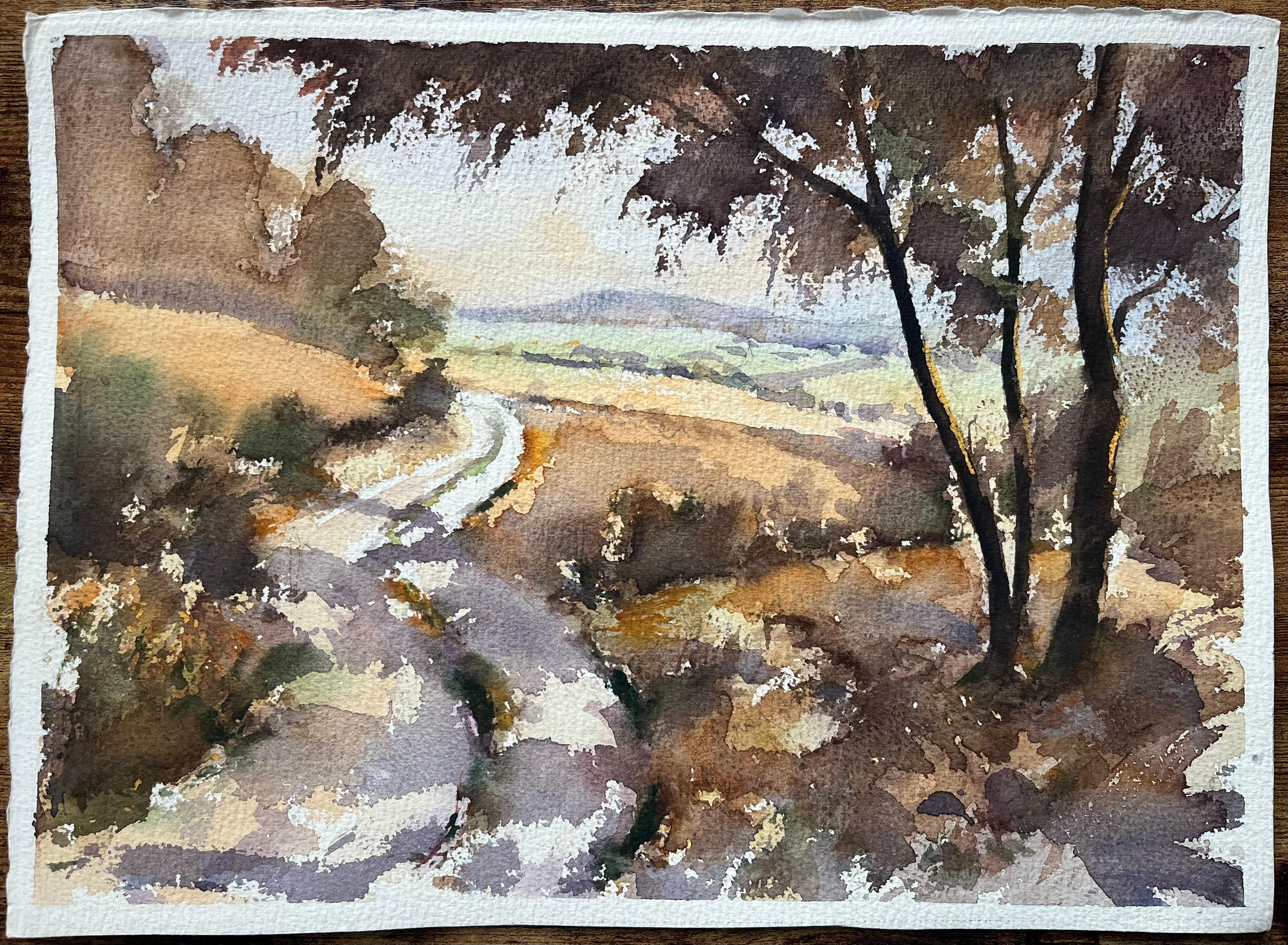 Acuarela impresionista británica de un tranquilo camino rural con colinas ondulantes - Painting de Anthony Avery