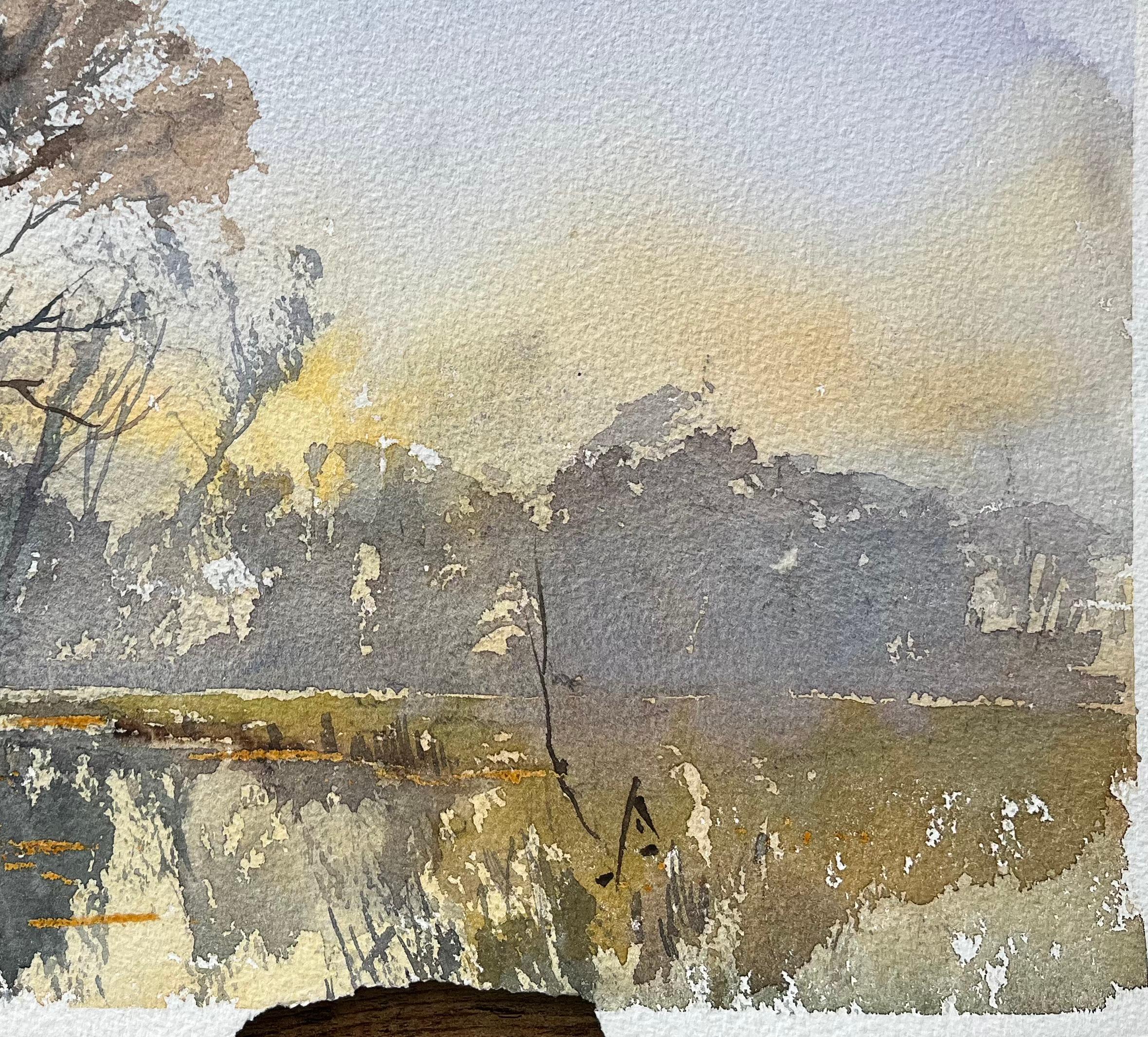 Título: Acuarela impresionista británica de un paisaje tranquilo con río al atardecer
Por Anthony Avery (británico 1946-2023)
Acuarela original sobre papel de artista, sin enmarcar
Dimensiones: 10,75 x 15,25 pulgadas (Alto x Ancho)
Estado: Bueno,