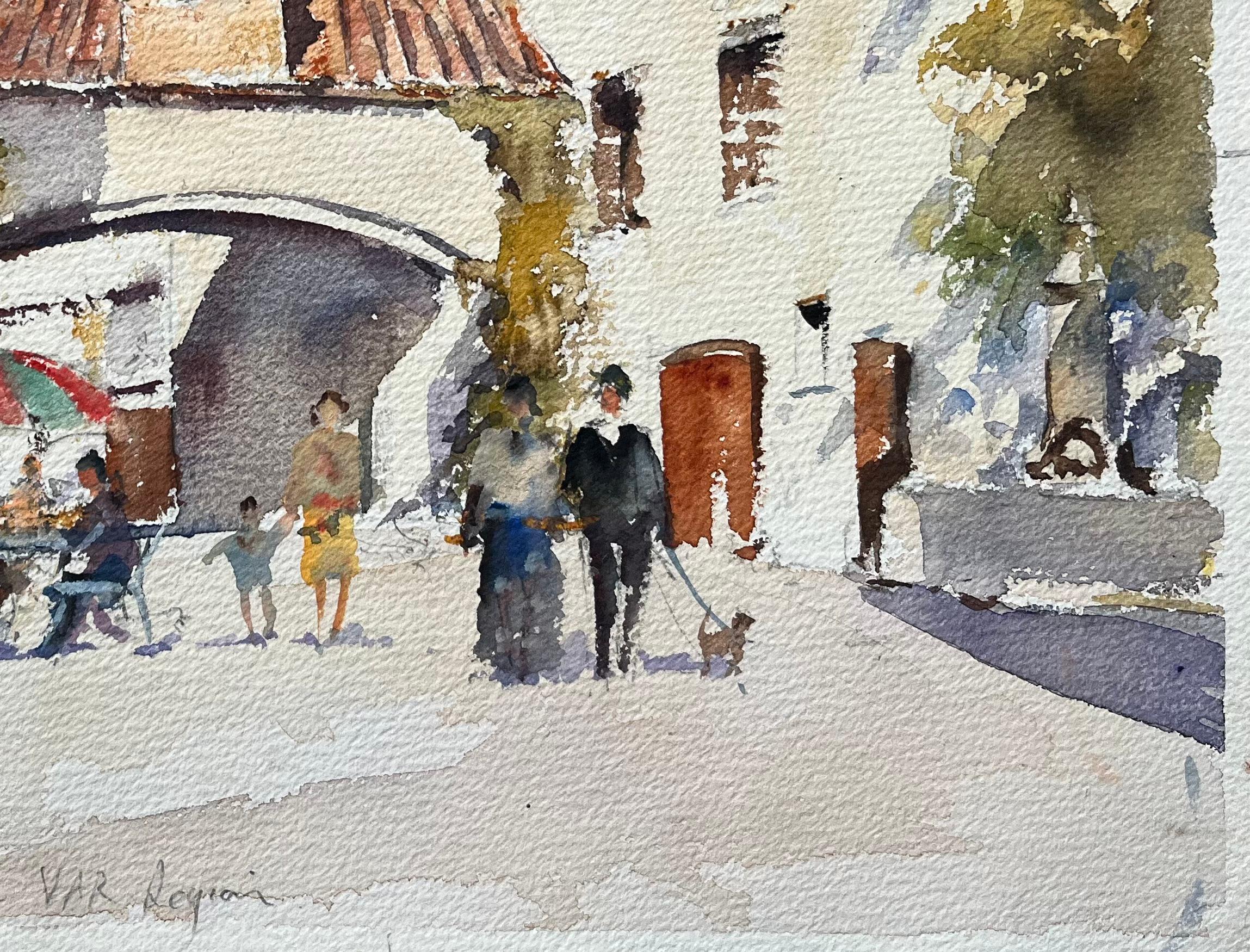 Acuarela impresionista británica de una plaza de pueblo con figuras y campanario - Painting Impresionista de Anthony Avery