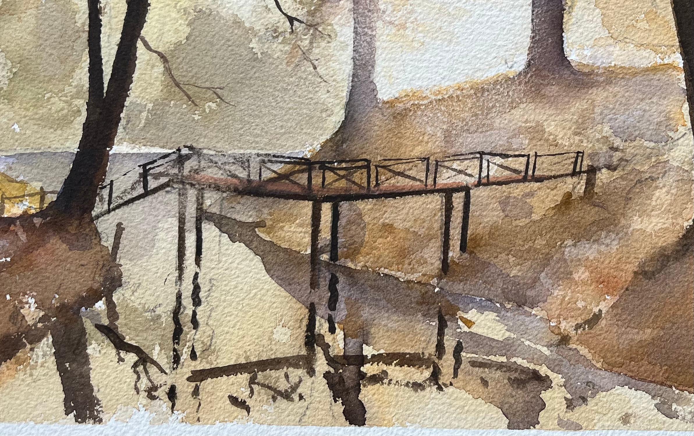 Acquerello impressionista britannico di un ponte nel bosco all'alba - Landscape Painting Marrone di Anthony Avery