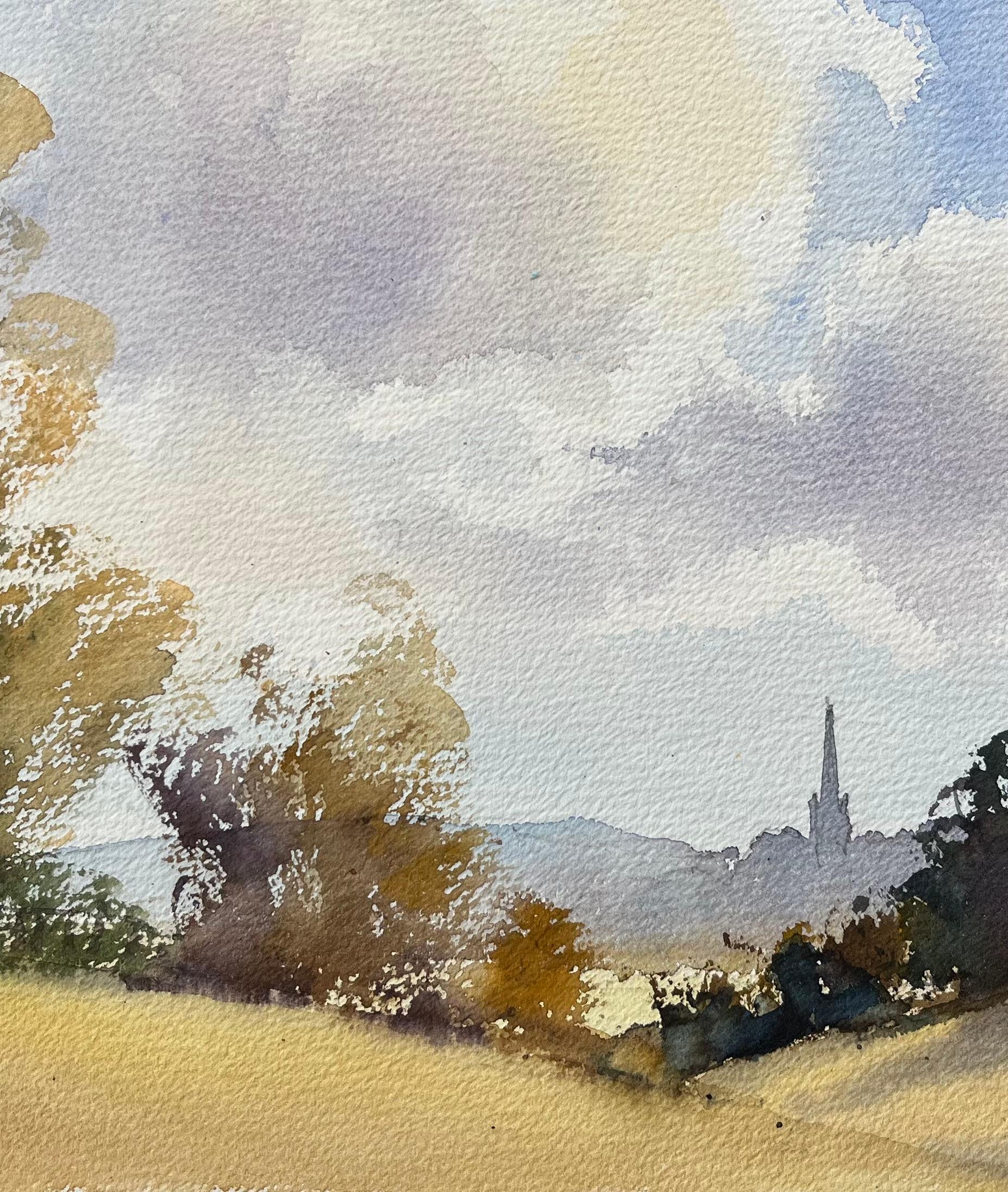 Aquarelle impressionniste britannique représentant une spirale d'une distance sous un ciel étendu - Gris Landscape Painting par Anthony Avery