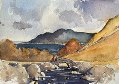 Acquerello impressionista britannico con paesaggio delle Highlands, ponte di pietra e fiume