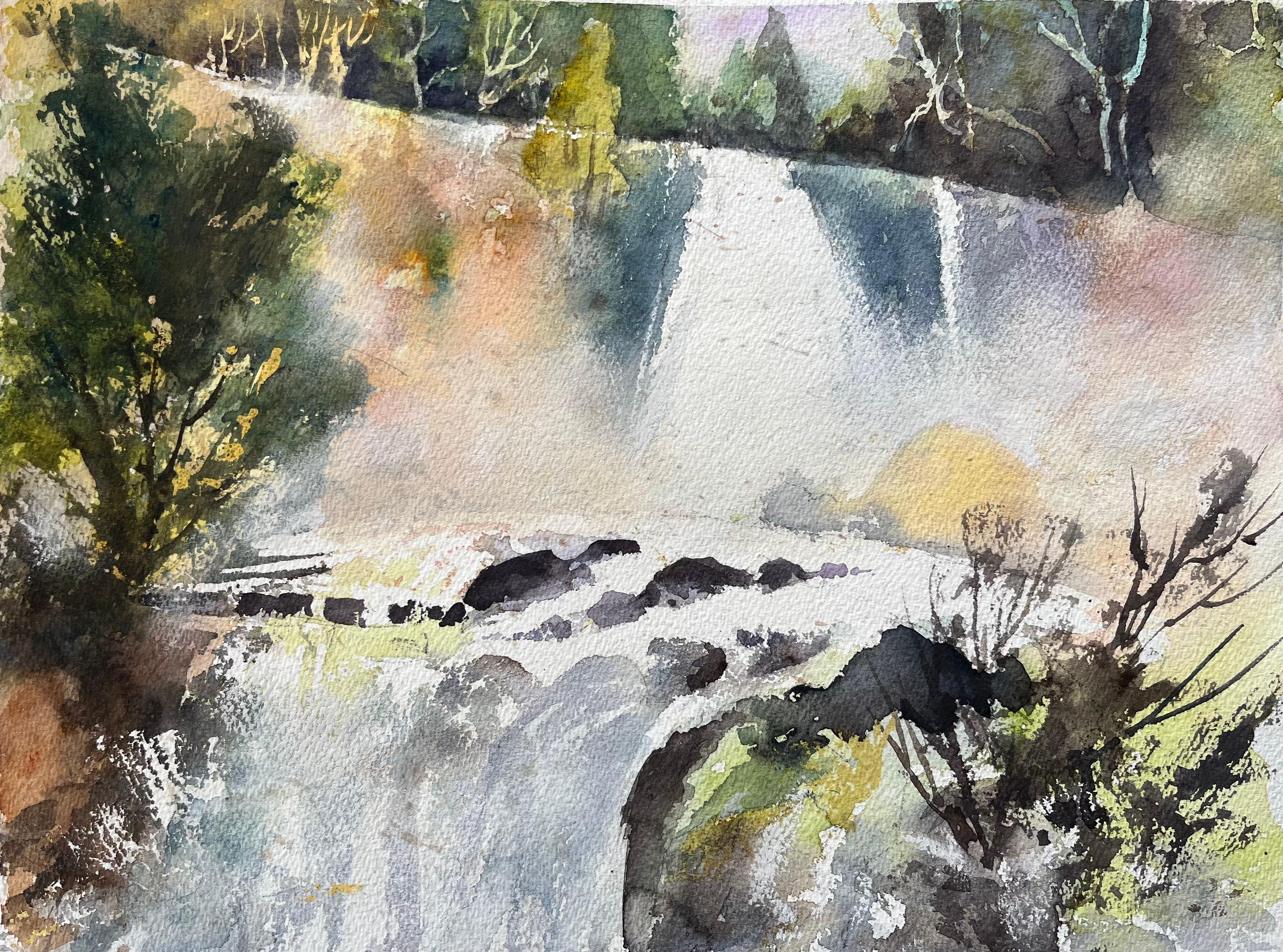 Landscape Painting de Anthony Avery - Acuarela impresionista británica de una cascada brumosa al amanecer