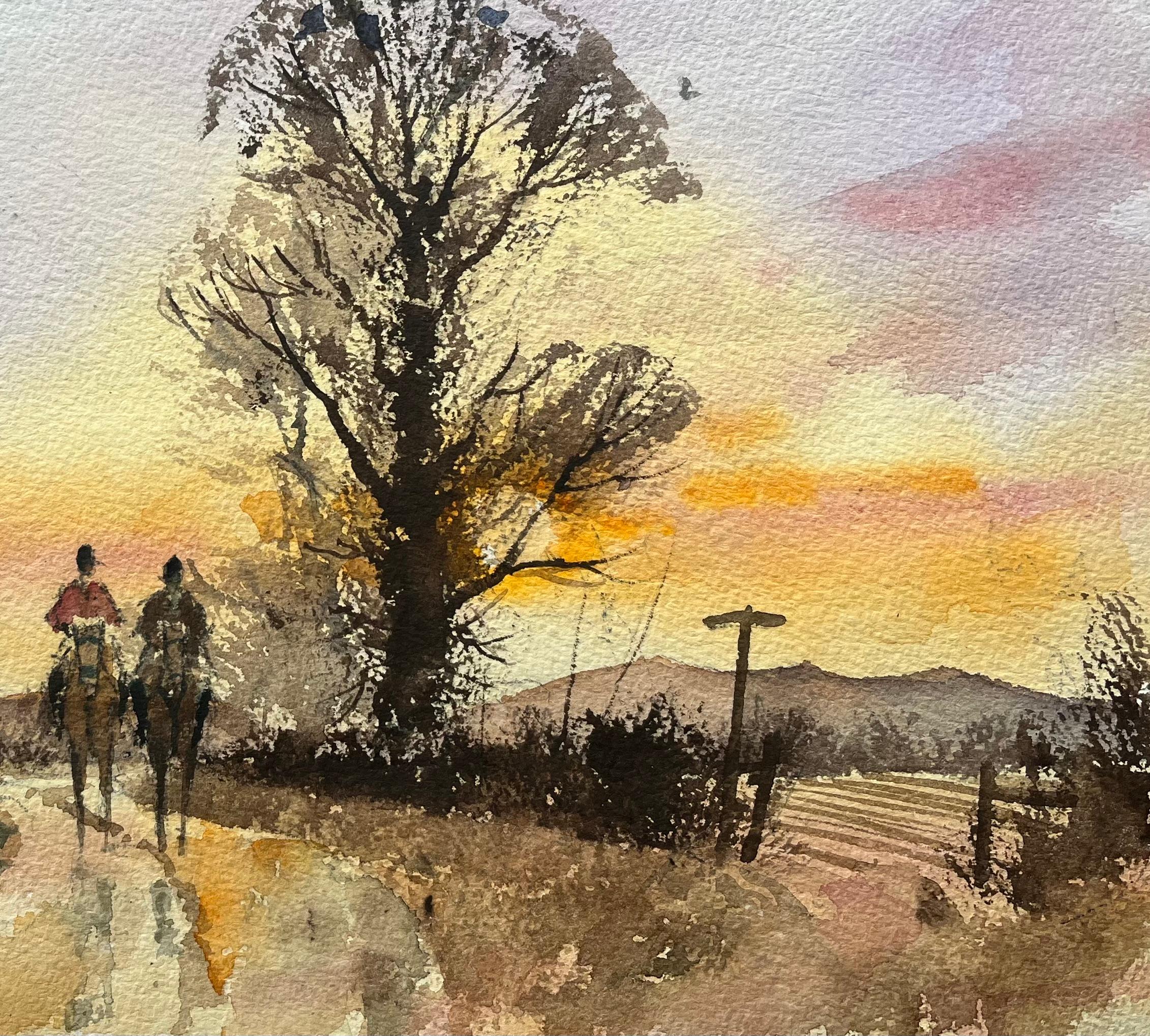 Acuarela impresionista británica de jinetes en un camino rural al atardecer - Landscape Painting Beige de Anthony Avery