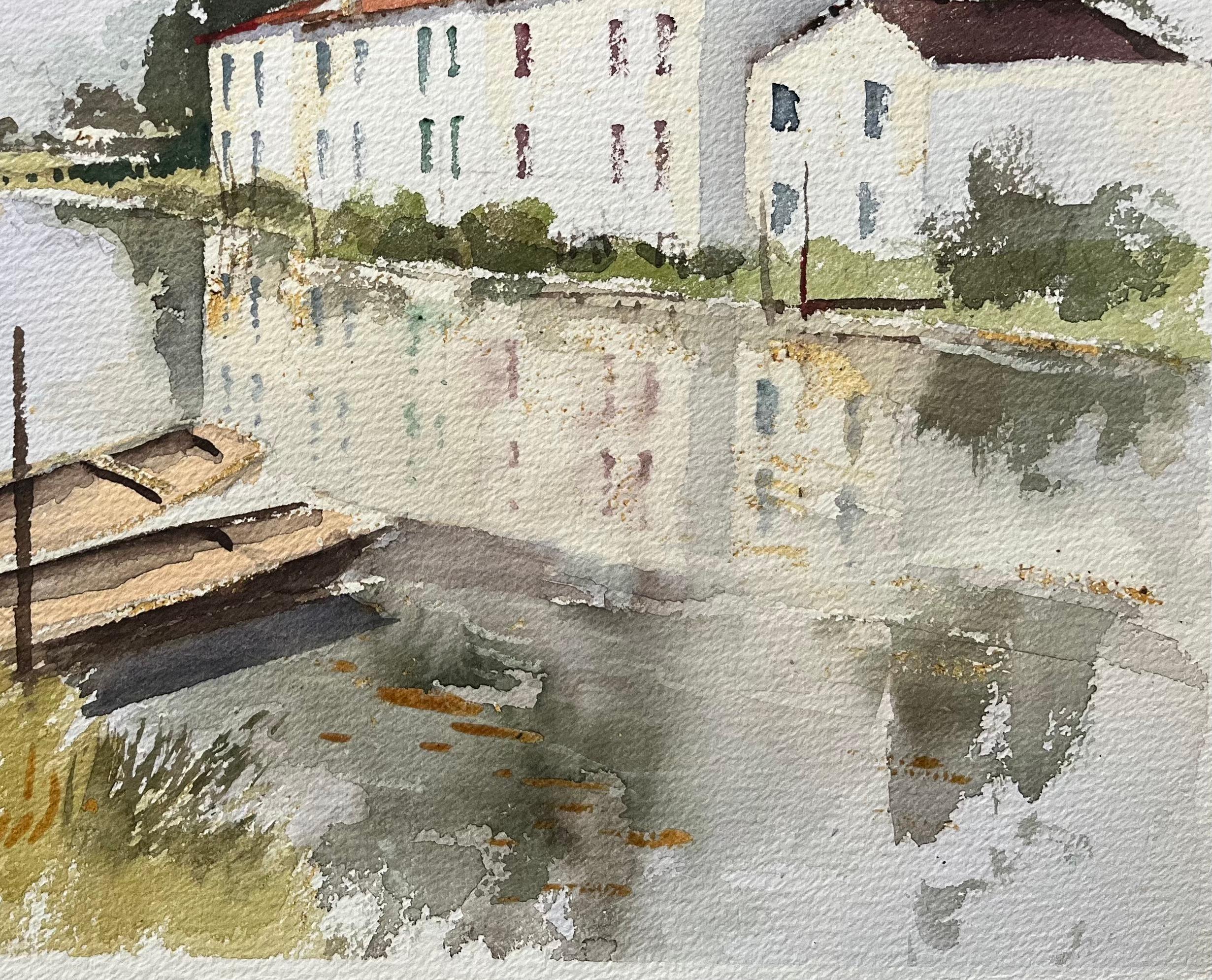 Titel: Aquarell eines britischen Impressionisten mit Uferhäuschen und Booten am Flussufer
Von Anthony Avery (Brite 1946-2023)
Original-Aquarell auf Künstlerpapier, ungerahmt
Abmessungen: 11,25 x 15,5 Zoll (Höhe x Breite)
Zustand: Gut, mit leichten