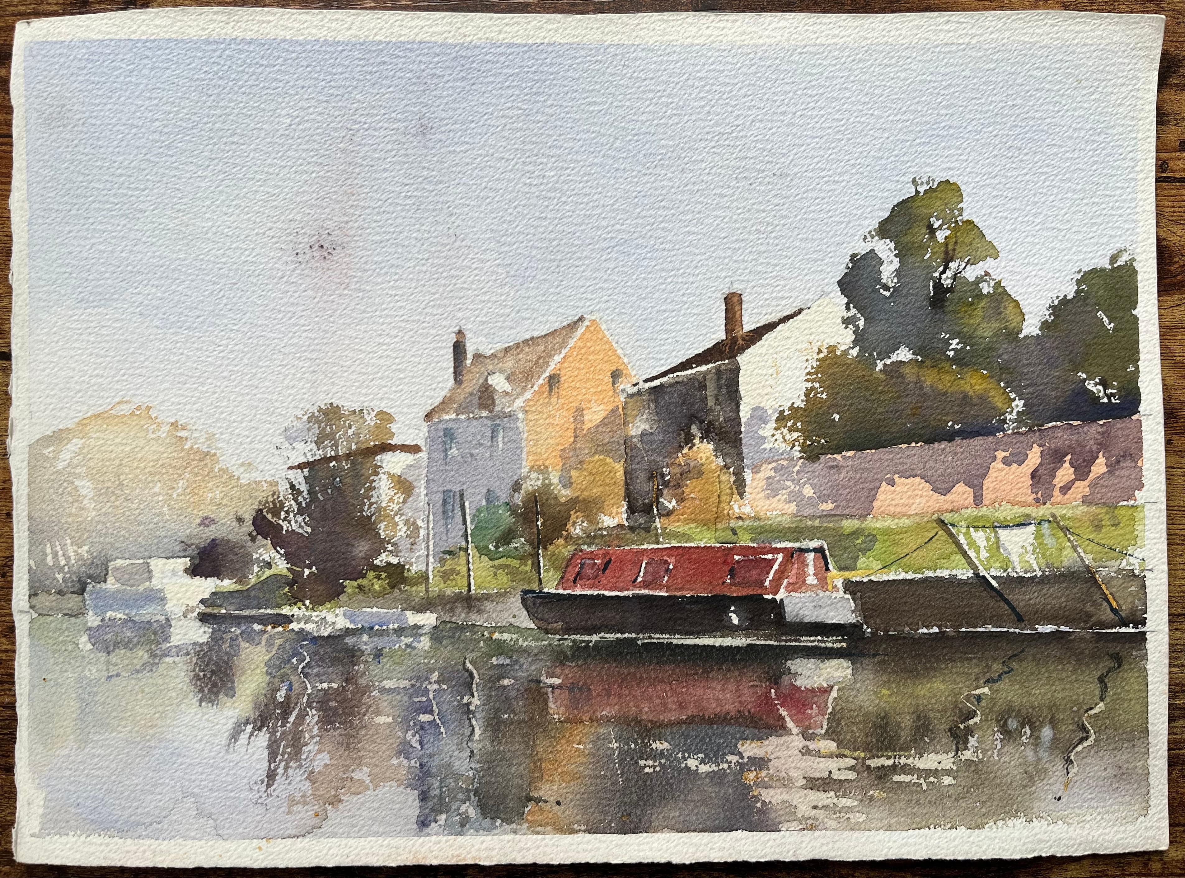 Aquarelle impressionniste britannique d'une scène de rivière avec un bateau rouge étroit - Painting de Anthony Avery