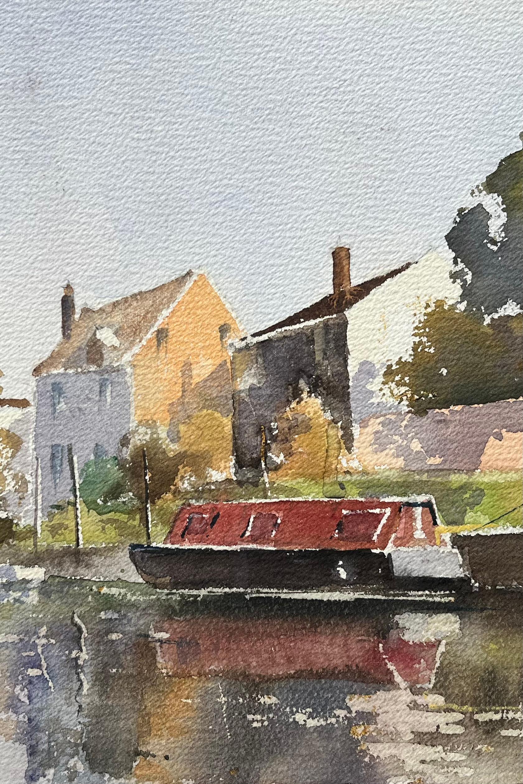 Aquarelle impressionniste britannique d'une scène de rivière avec un bateau rouge étroit - Gris Landscape Painting par Anthony Avery