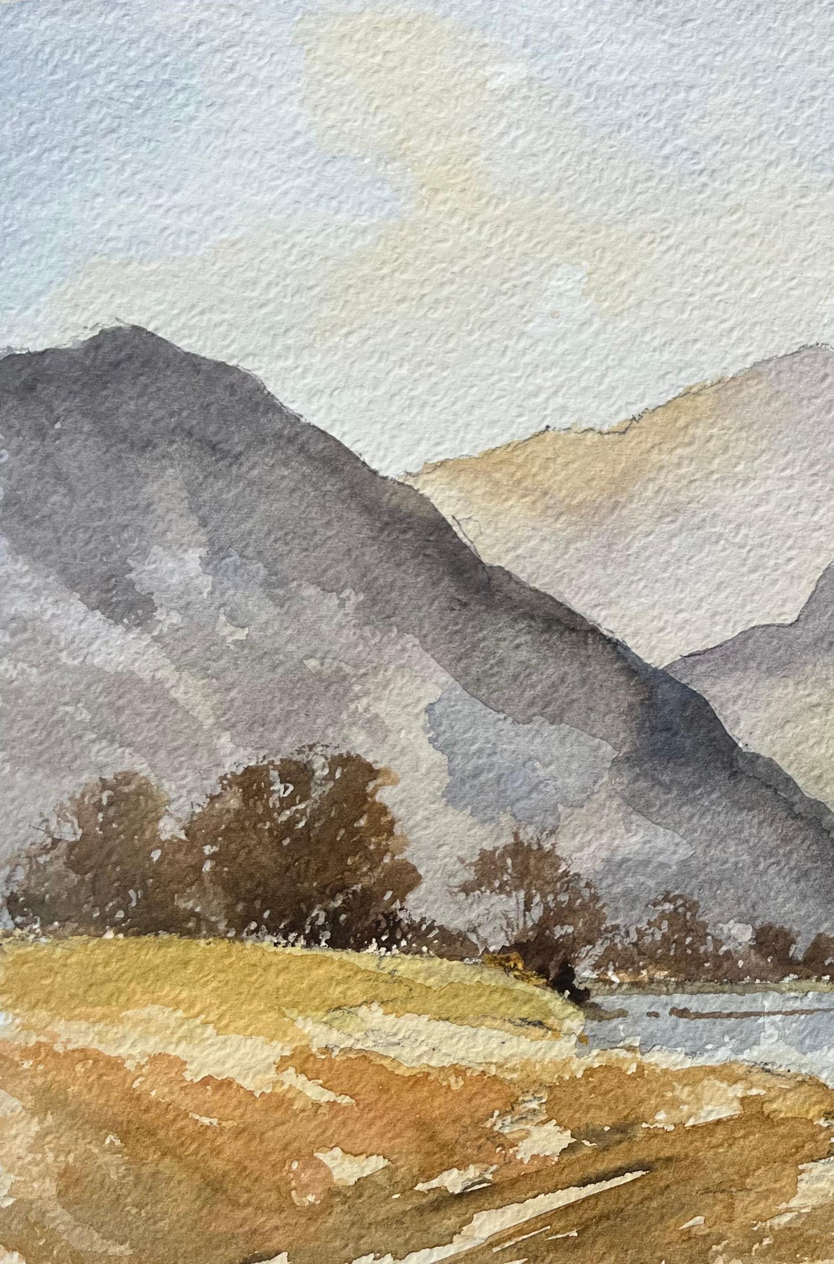 Aquarelle impressionniste britannique d'un paysage de montagnes accidentées avec une rivière Calm en vente 1