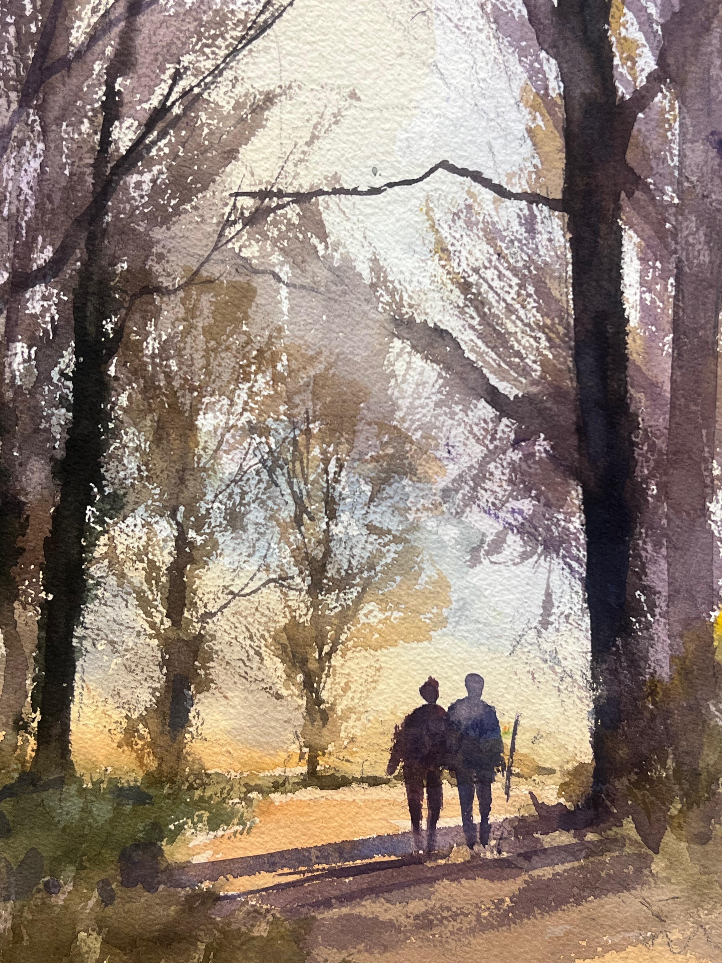 Aquarelle impressionniste originale britannique Figures marchant sur un sentier boisé Crépuscule - Marron Landscape Painting par Anthony Avery