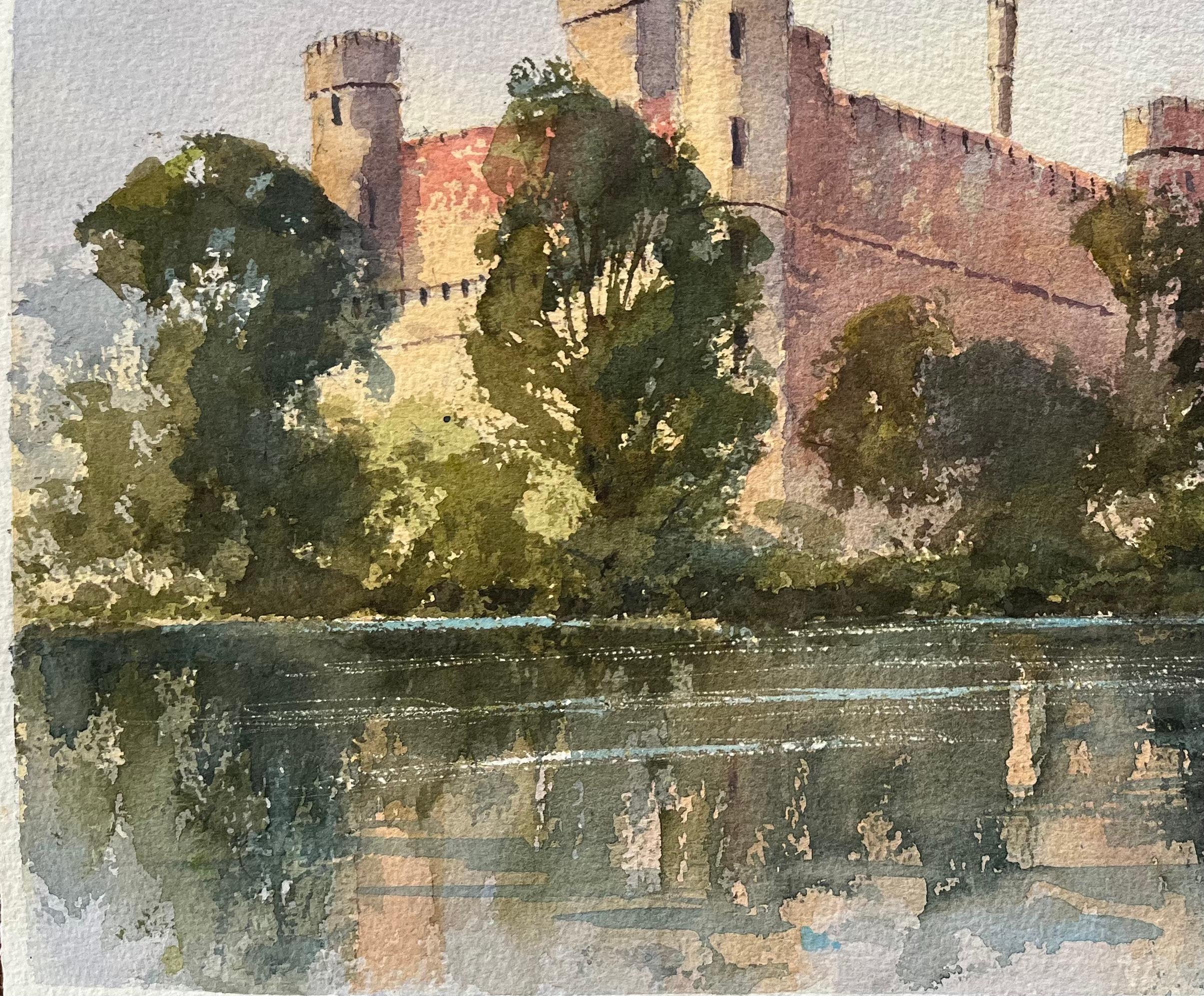 Aquarelle originale britannique représentant un château et des cygnes sur la rivière - Gris Landscape Painting par Anthony Avery
