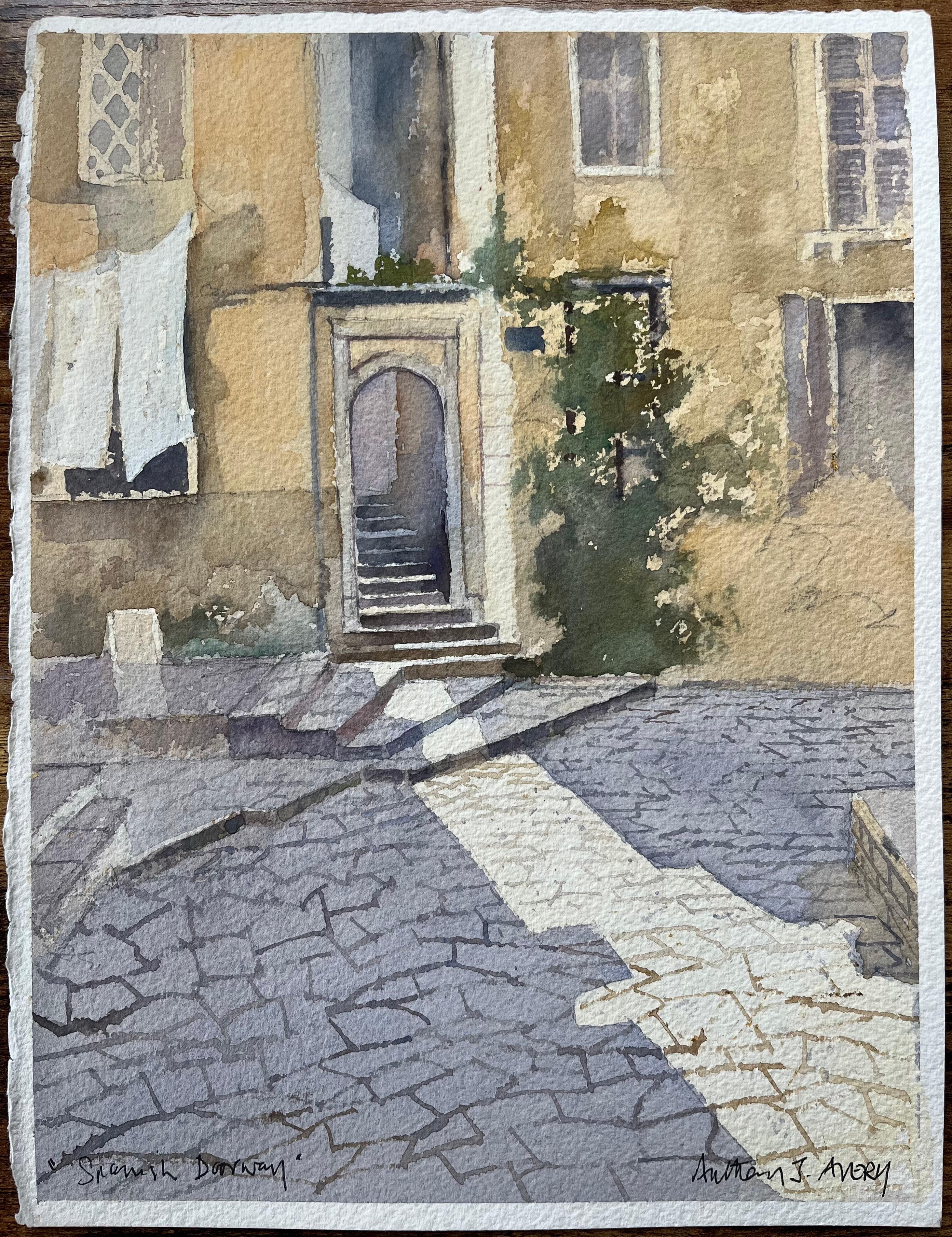 Britisches Aquarell eines Steinhofs und rustikales spanisches Tor – Painting von Anthony Avery