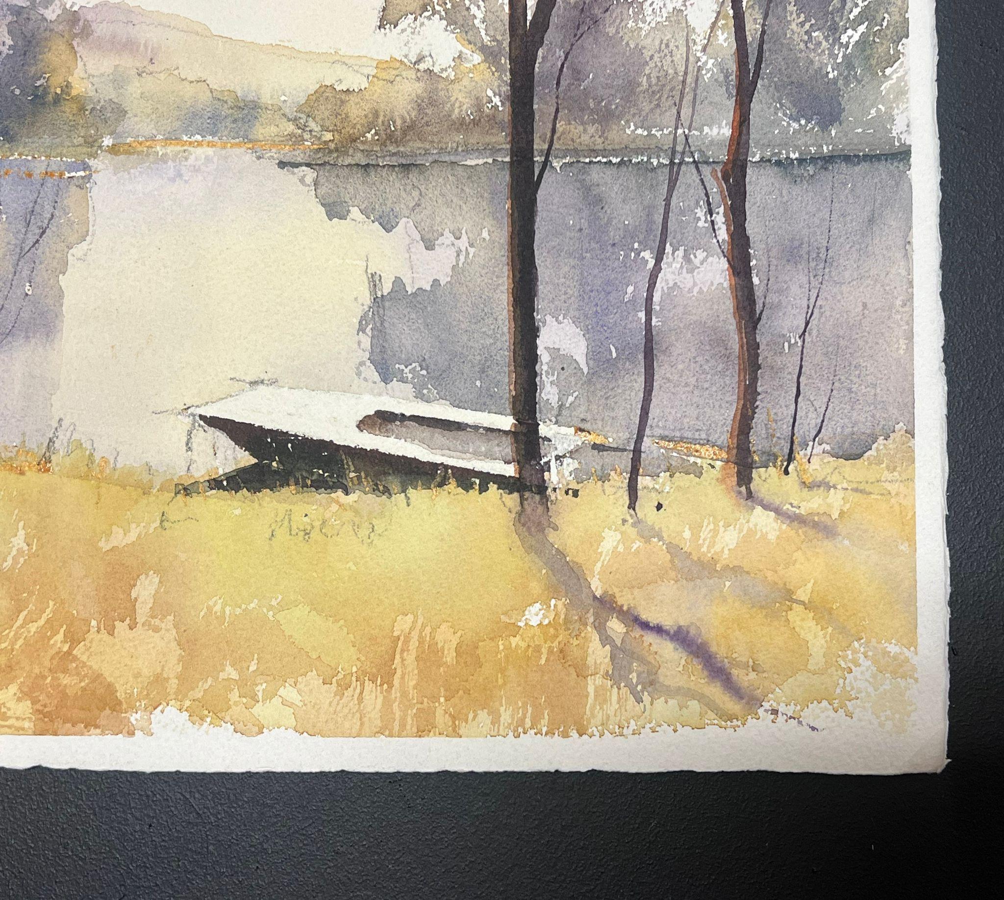 Preciosa Acuarela Impresionista Original Británica Barco de Remo en la Orilla Amarilla - Landscape Painting Beige de Anthony Avery