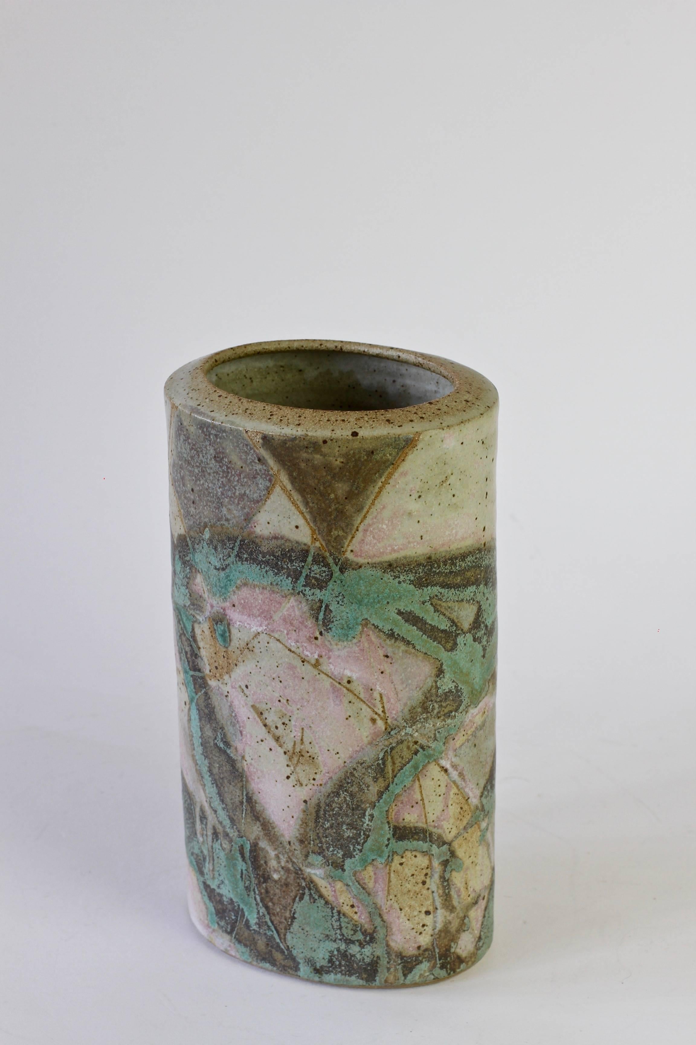 Anthony Bernulf Hodge Signed British Postmodern Art Studio Pottery Vase, 1986 In Excellent Condition In Landau an der Isar, Bayern