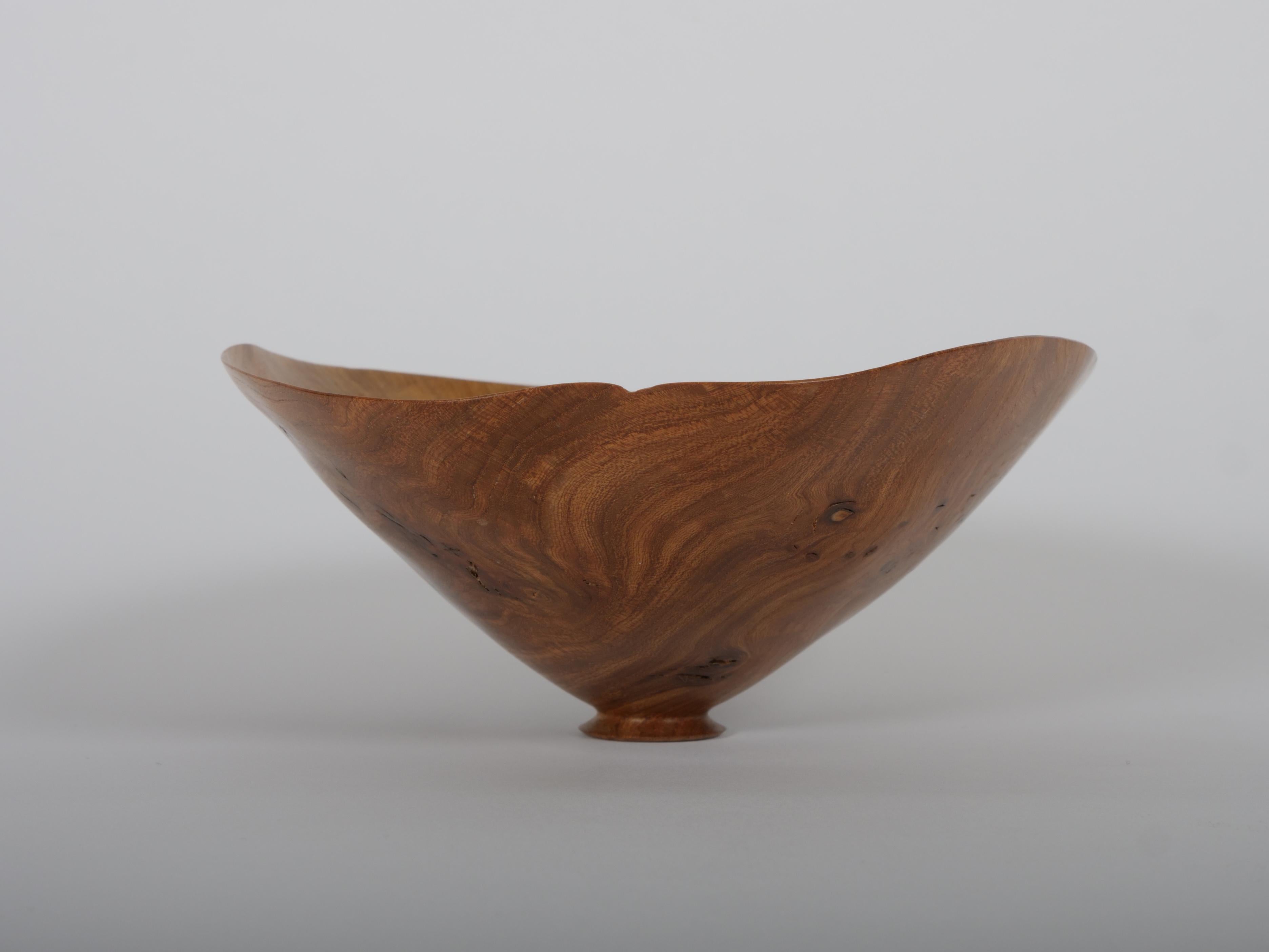 XXIe siècle et contemporain Bol en bois de chêne ronceux d'Anthony Bryant c2001 en vente
