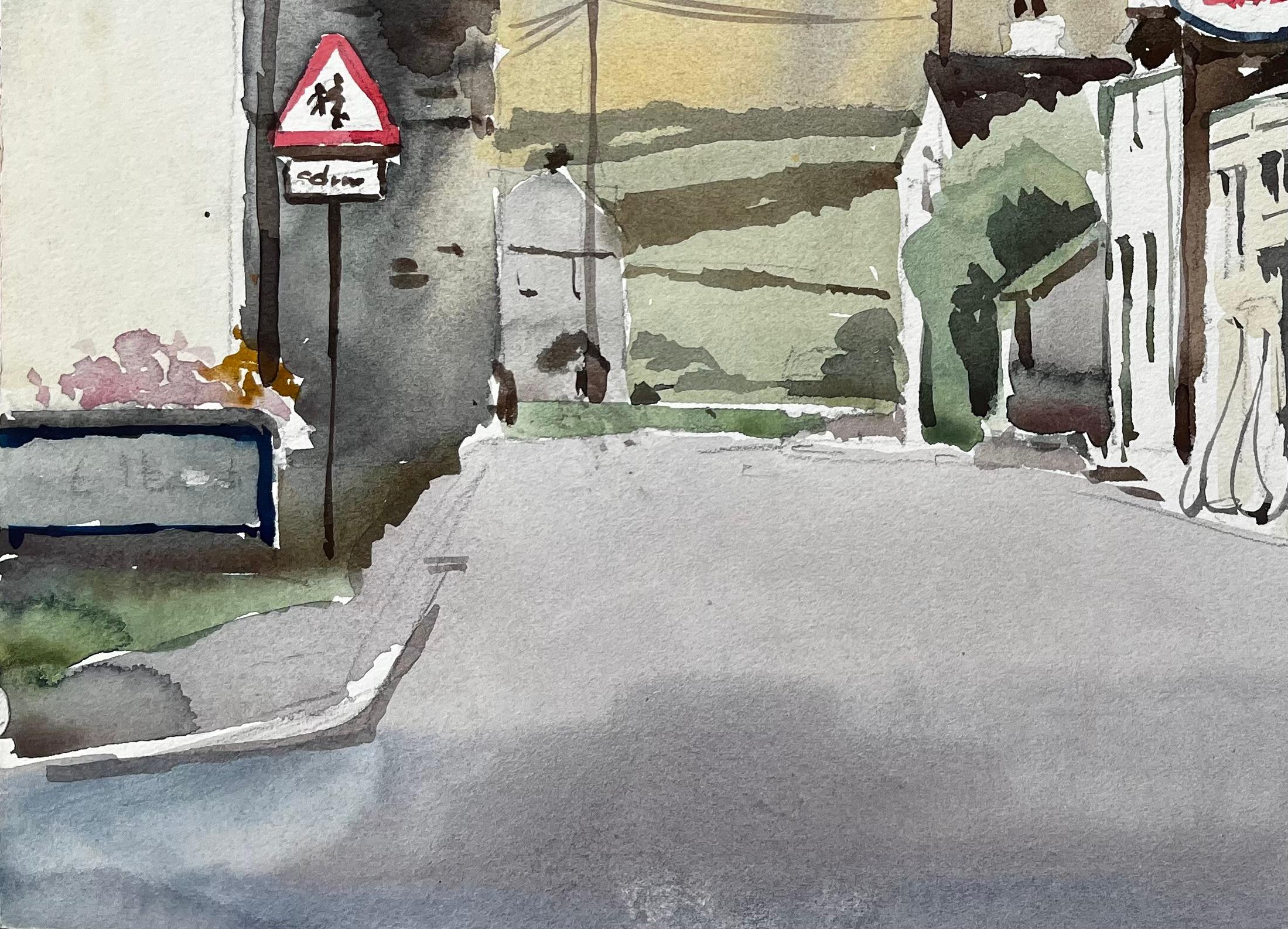Titel: 1977 Aquarell der Dorfstraße von St. Teath, North Cornwall mit Esso-Schild
Von Tony Herbert (1927-2024)
Medium: Aquarell auf Künstlerpapier, auf Karton
Größe: 9,75 x 13,75 Zoll
Zustand: sehr gut; leichte Gebrauchsspuren und altersgemäße