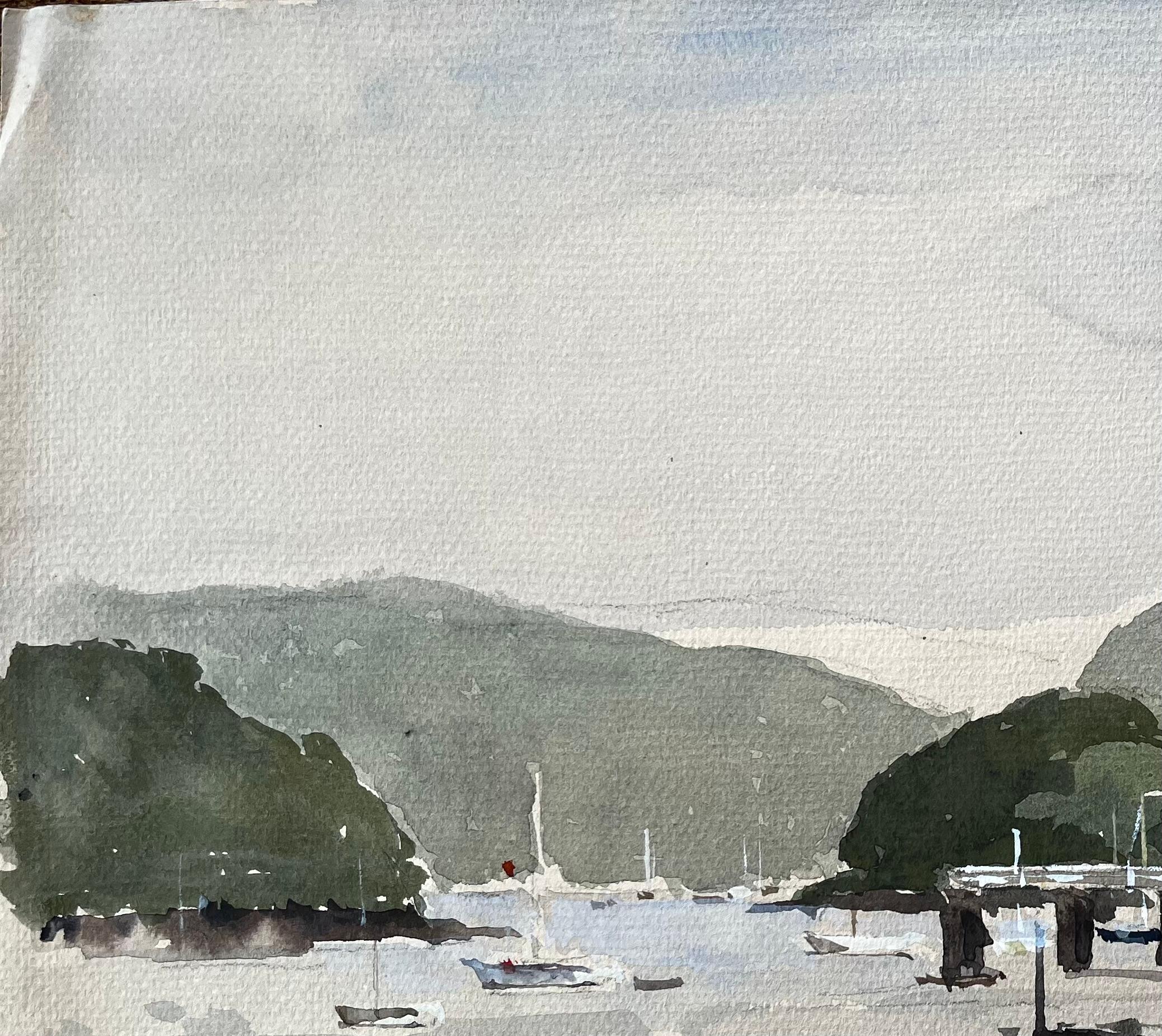 Titel: 1982 Aquarell von Dittisham Fluss Dart Devon mit Booten und bewaldeten Hügeln
Von Tony Herbert (1927-2024)
Medium: Aquarell auf Künstlerpapier
Größe: 10,75 x 14,75 Zoll
Vermerk auf der Rückseite: 