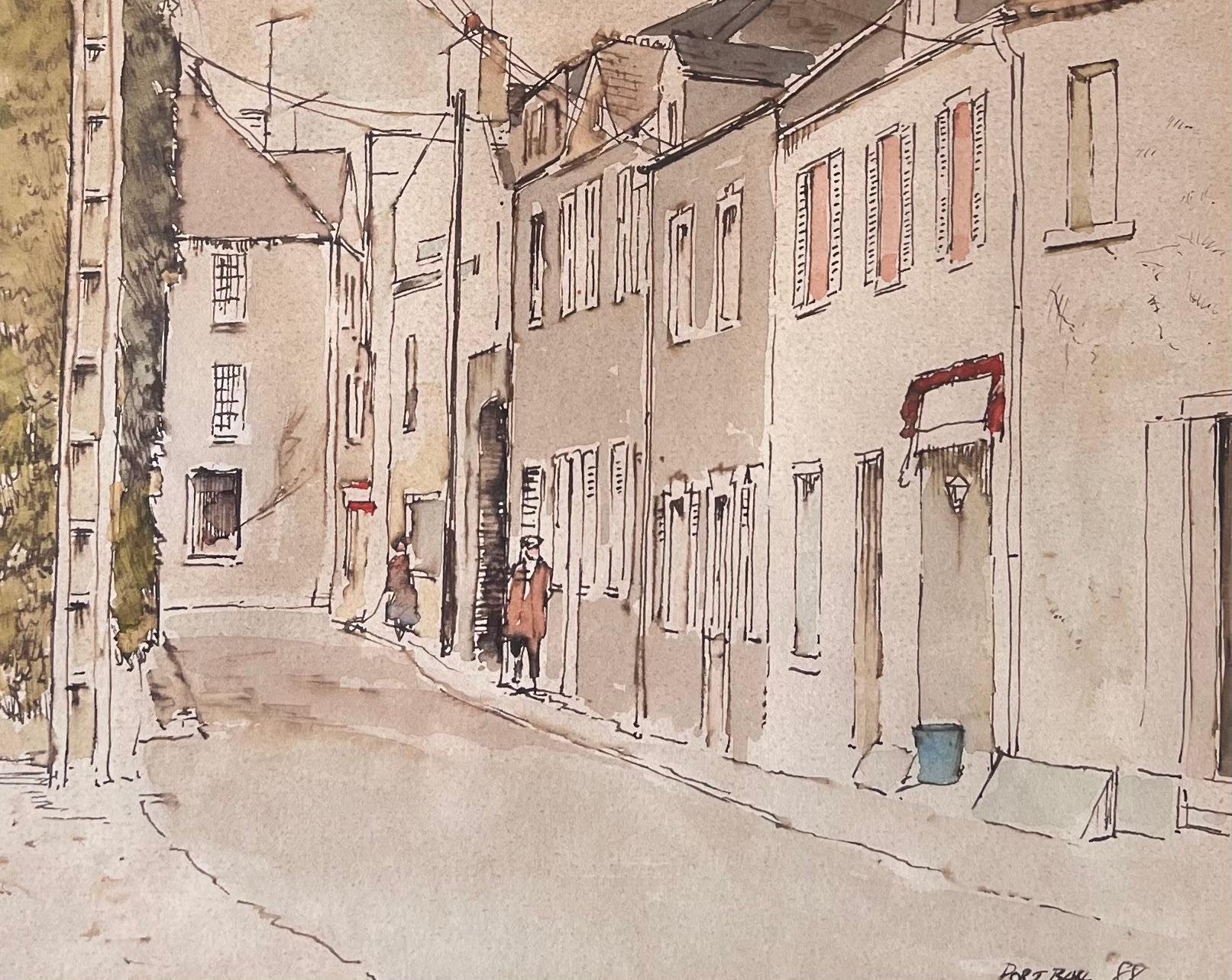 Une rue étroite et tranquille bordée de bâtiments pâles Peinture à l'aquarelle britannique en vente 1