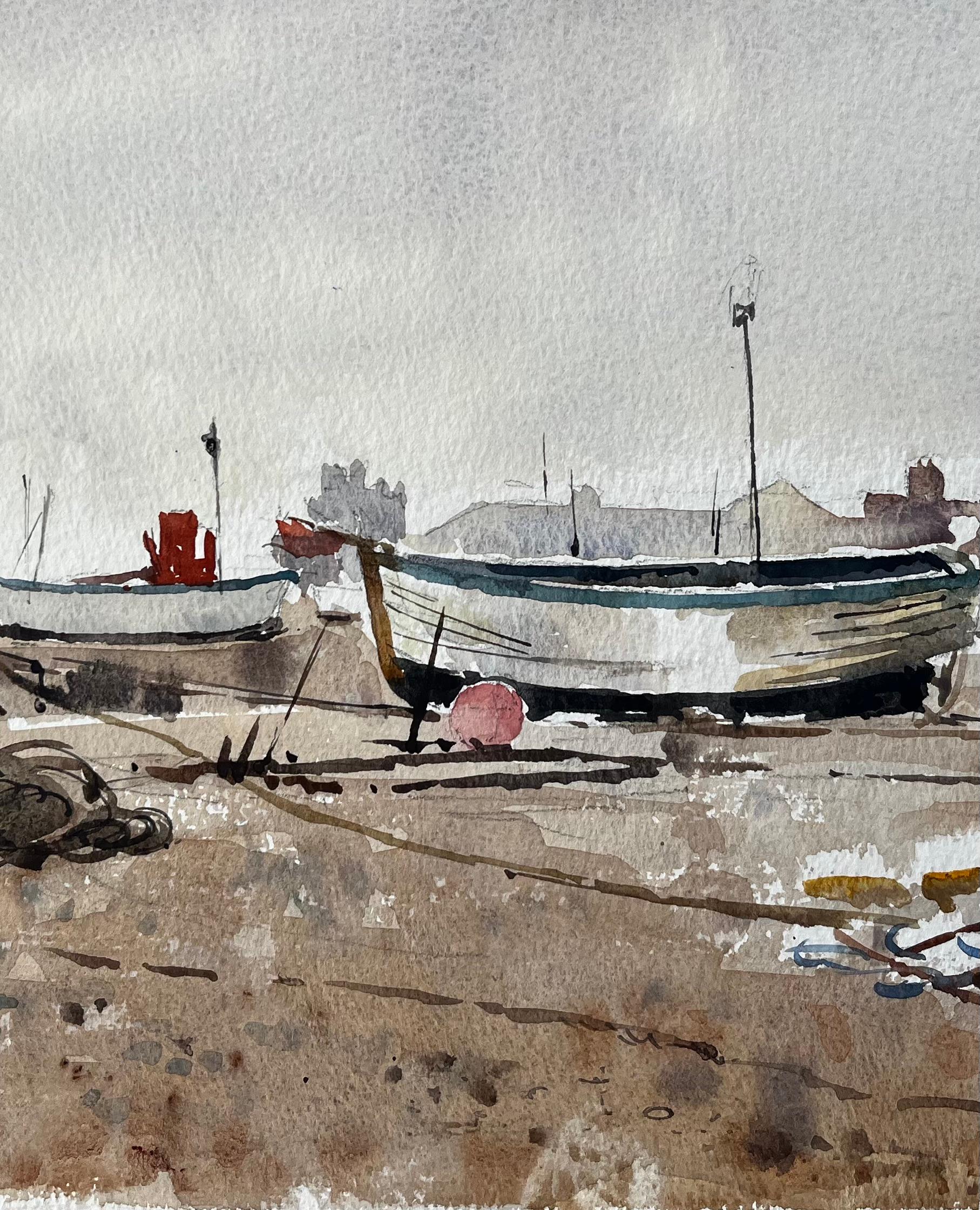 Aldeburgh Fischerboote Suffolk Küste Aquarell Landschaft 1994 von Tony Herbert (Grau), Landscape Painting, von Anthony Herbert