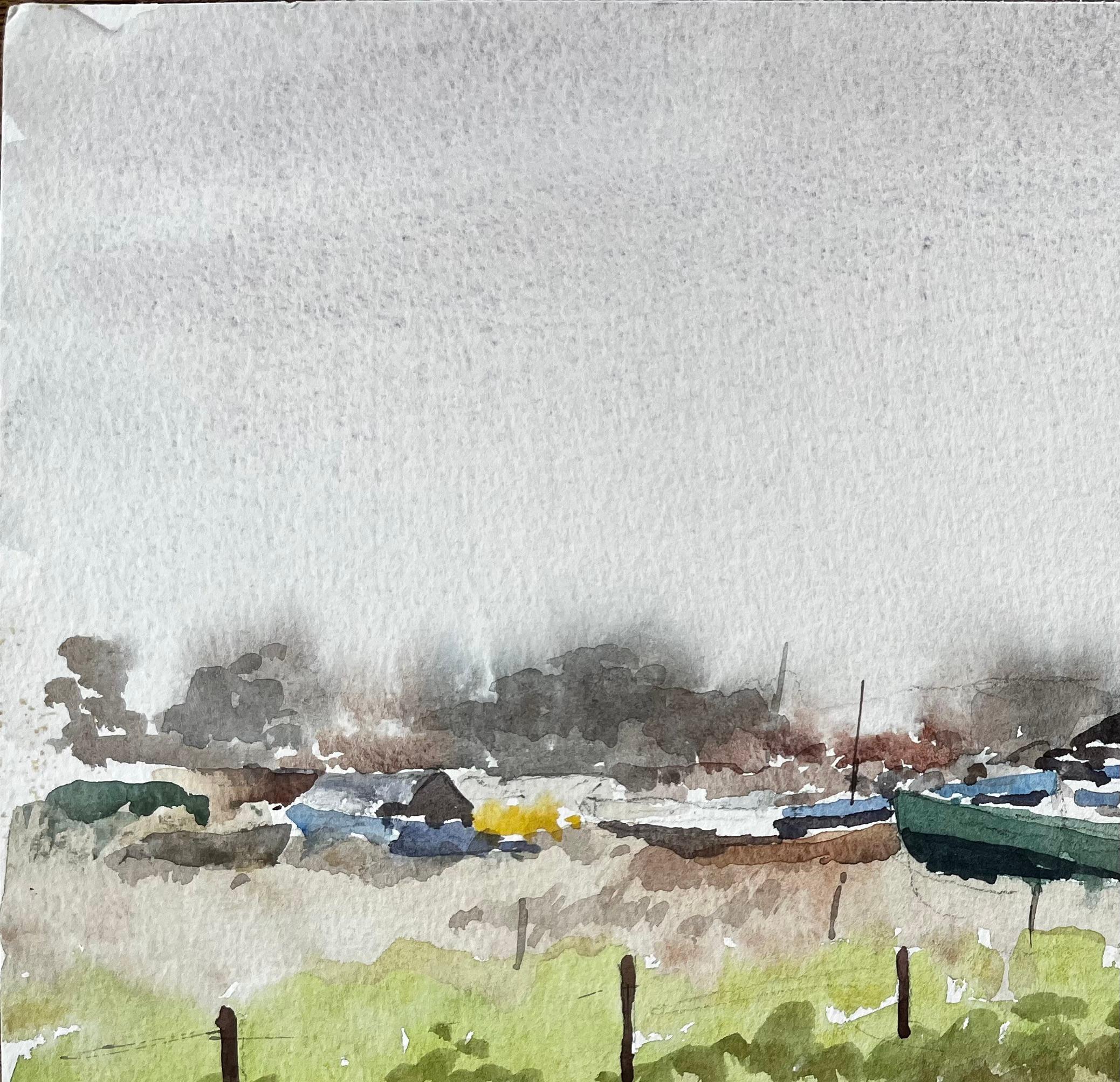 Bootswerft mit grünem Beiboot und Scheune Suffolk Coastal Scene April 1994 im Angebot 1