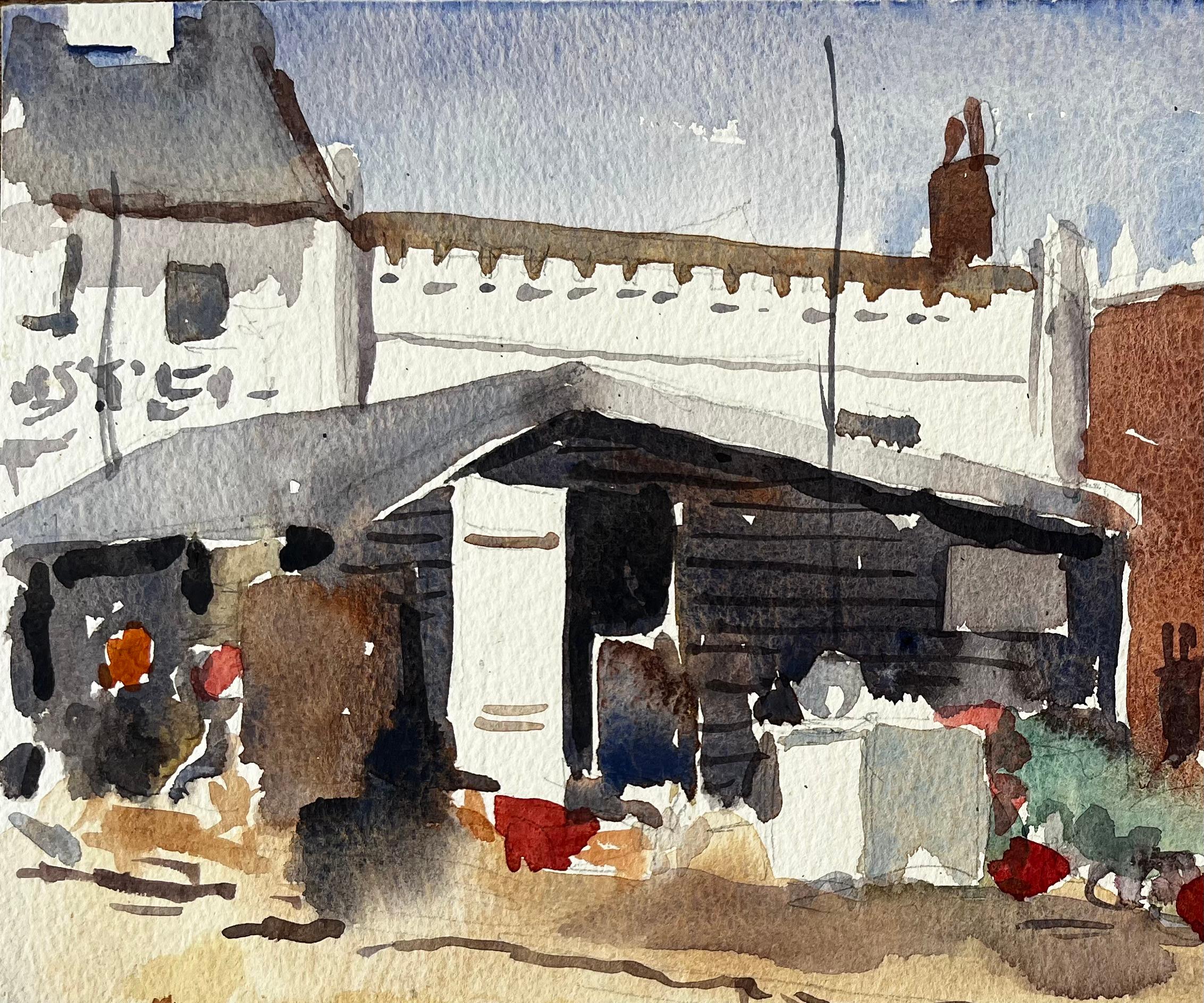 Cabanes de pêche côtières avec filets et débris portuaires Paysage aquarellé - Beige Landscape Art par Anthony Herbert