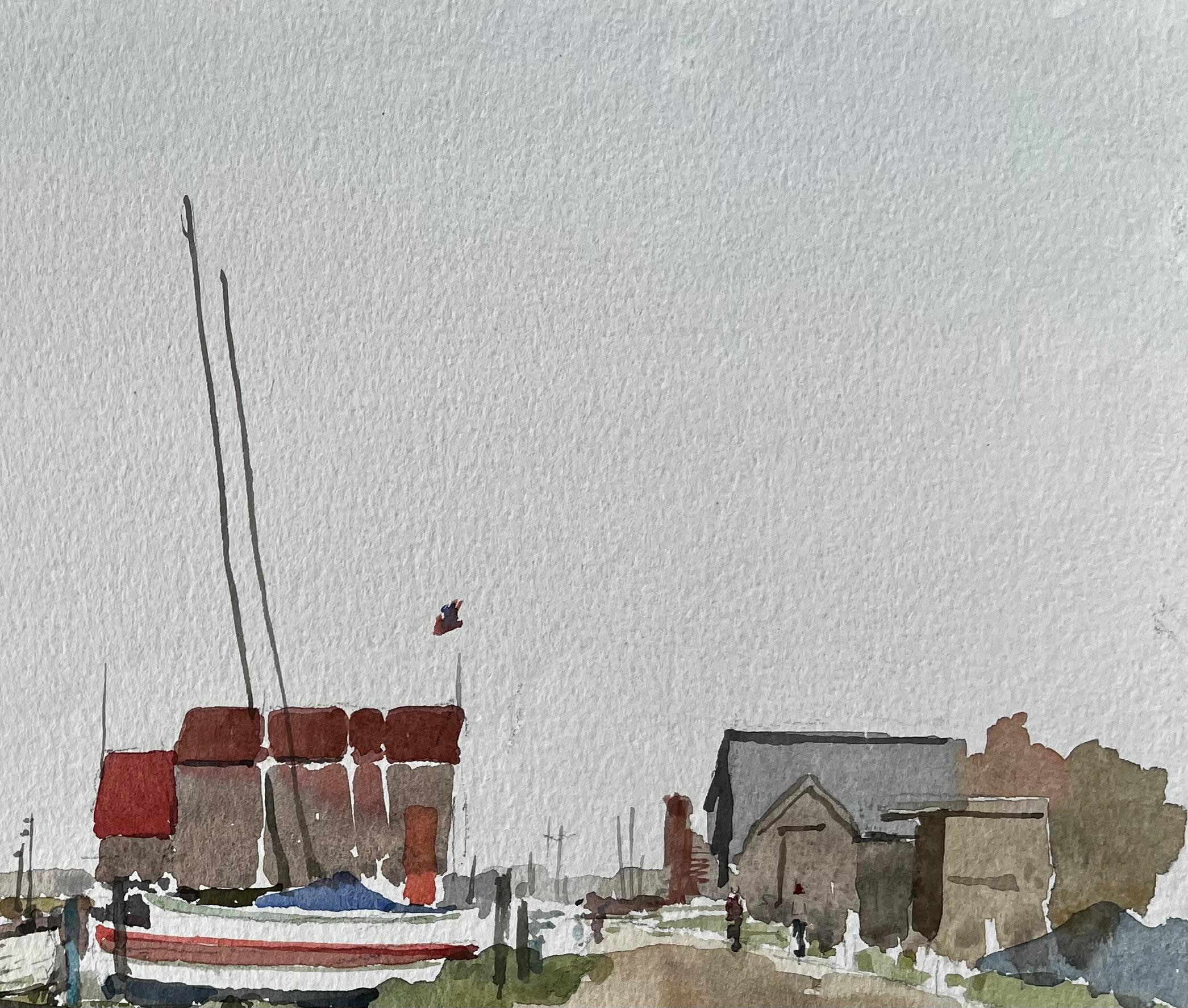 Bateaux et hangars à bateaux du port de Southwold avec la jetée et les vasières de l'estuaire 1992 - Gris Landscape Art par Anthony Herbert