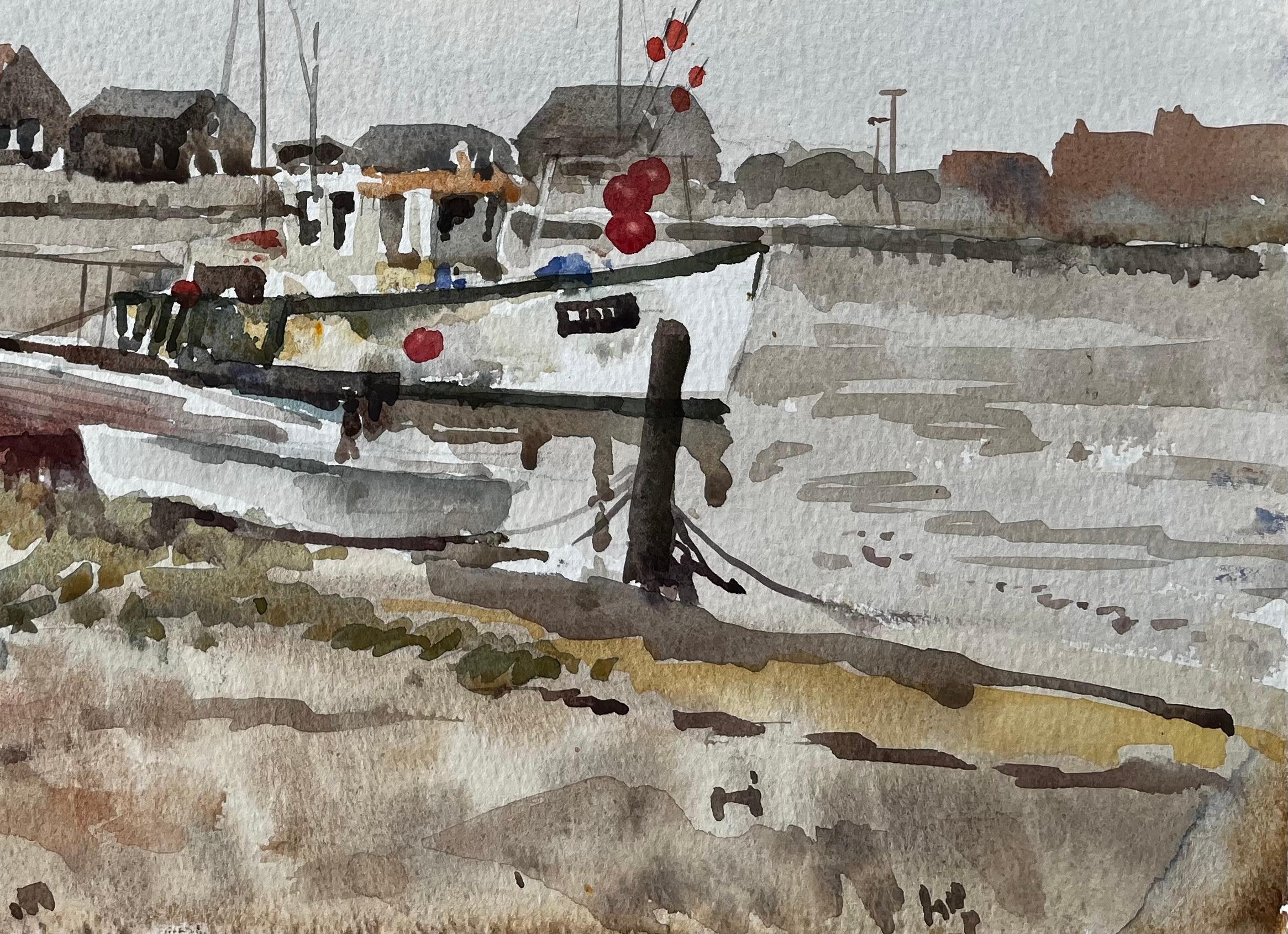 Southwold Harbour Fischerboot Niedrigwasser Mündungsszene mit Schuppen und Liegeplätzen – Painting von Anthony Herbert