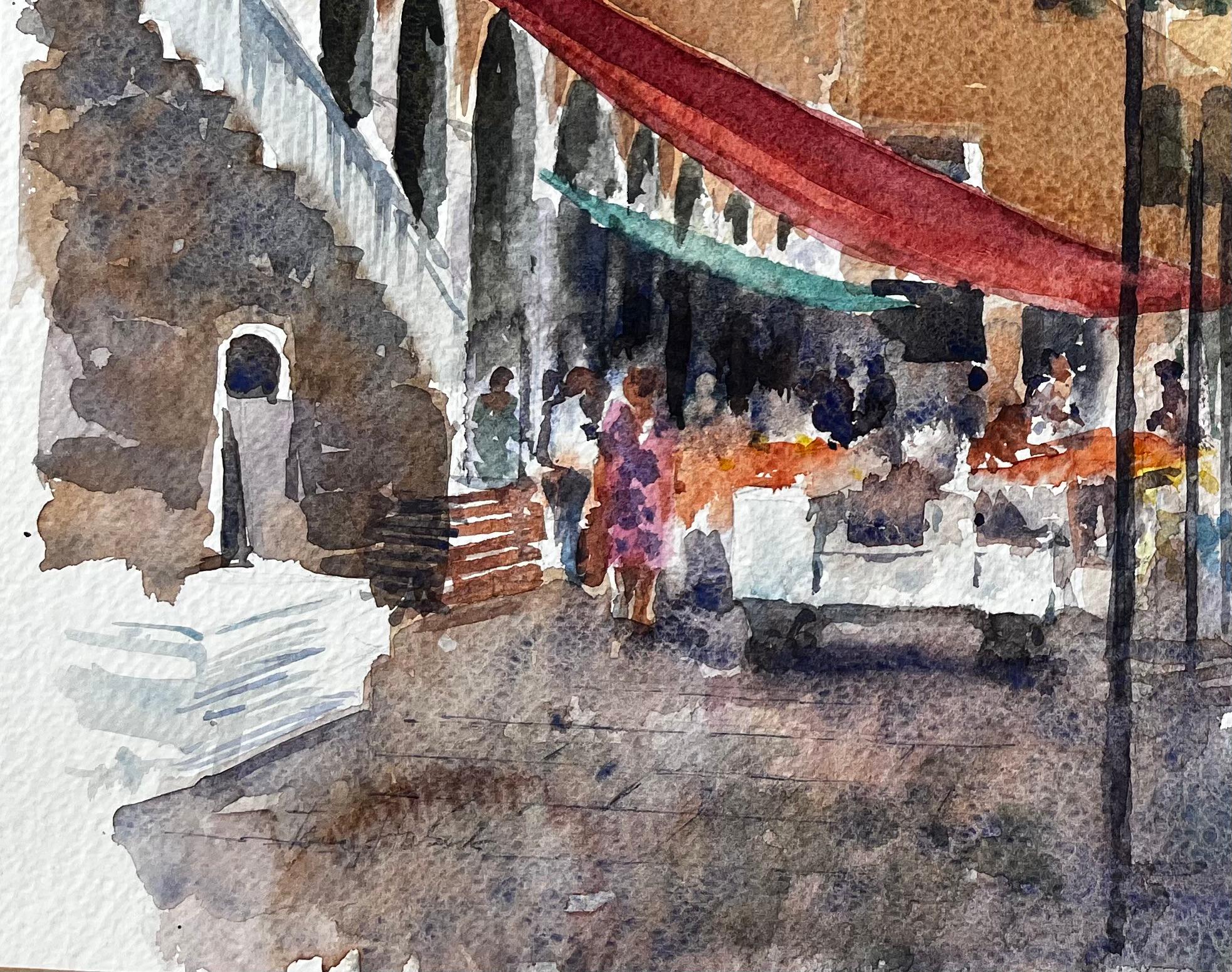 Scène de marché à Venise avec bateau rouge et pont de canal Peinture aquarelle originale - Impressionnisme Painting par Anthony Herbert