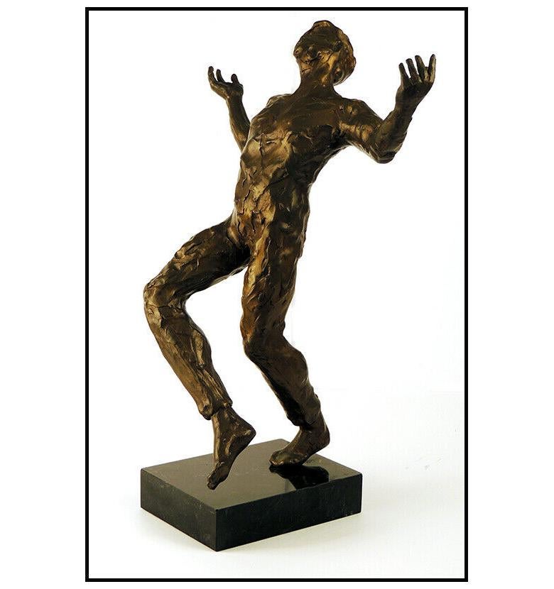 Song of Zorba – Sculpture von Anthony Quinn