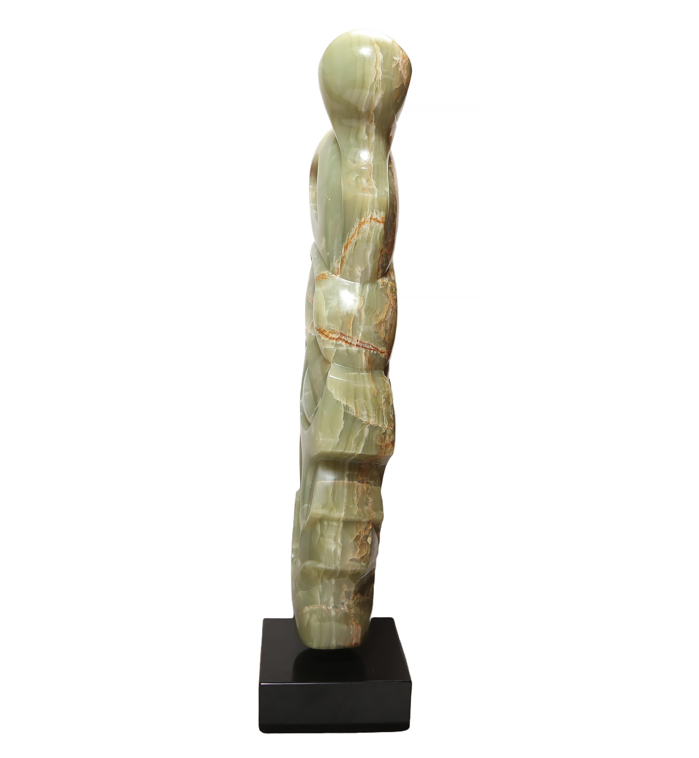 Venus, escultura única tallada en ónice verde de Anthony Quinn en venta 4