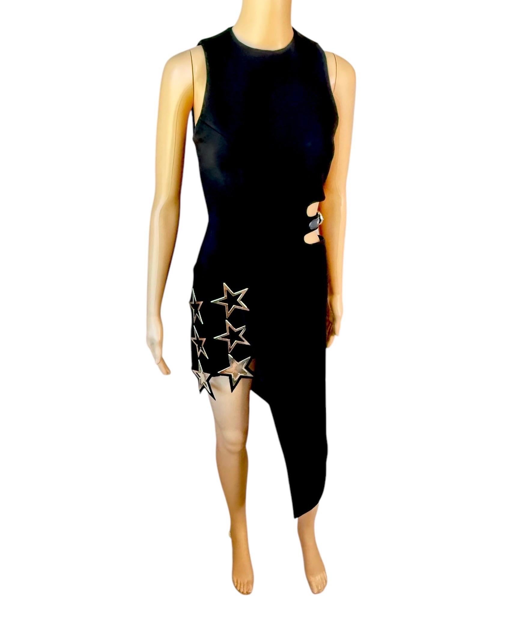Anthony Vaccarello A/I 2015: abito nero asimmetrico con ritaglio a stella In condizioni buone in vendita a Naples, FL