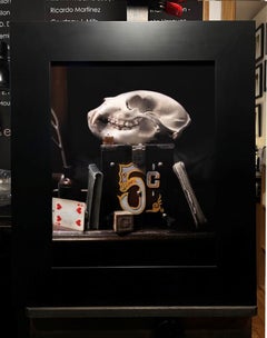 "Custode di fantasmi" (2025) Pittura ad olio su pannello con tecnica Still-Life