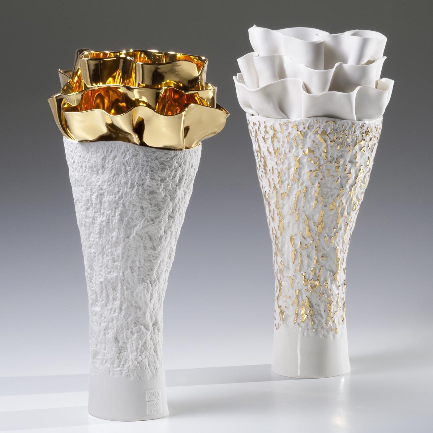 Modern Anthozoa Gold Seaweeds Vase by Fos Ceramiche