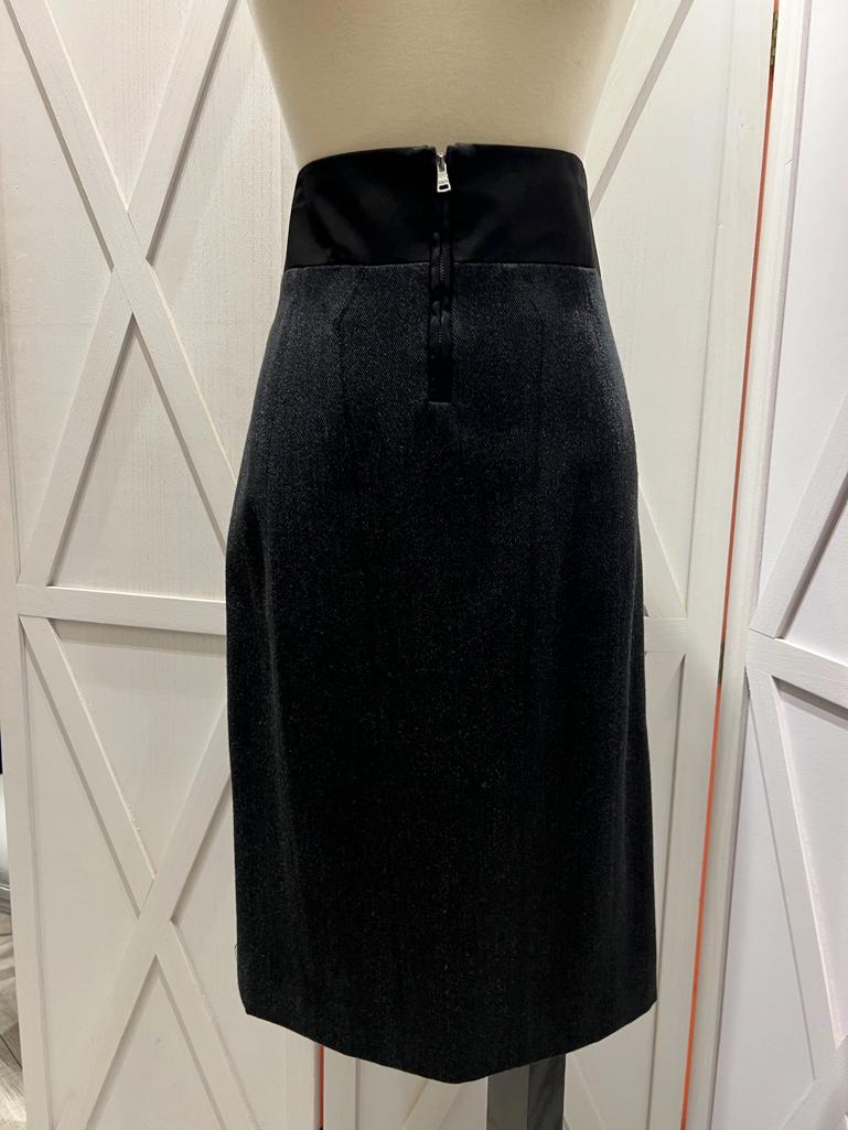 Anthracite grey wool chevron skirt suit DOLCE & GABBANA For Sale 2