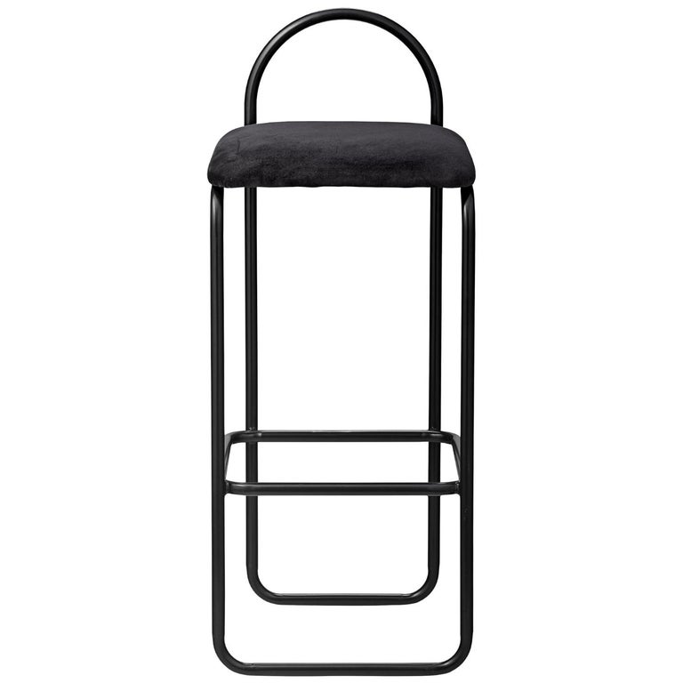 Chaise de bar minimaliste en velours anthracite 92,5 En vente sur 1stDibs