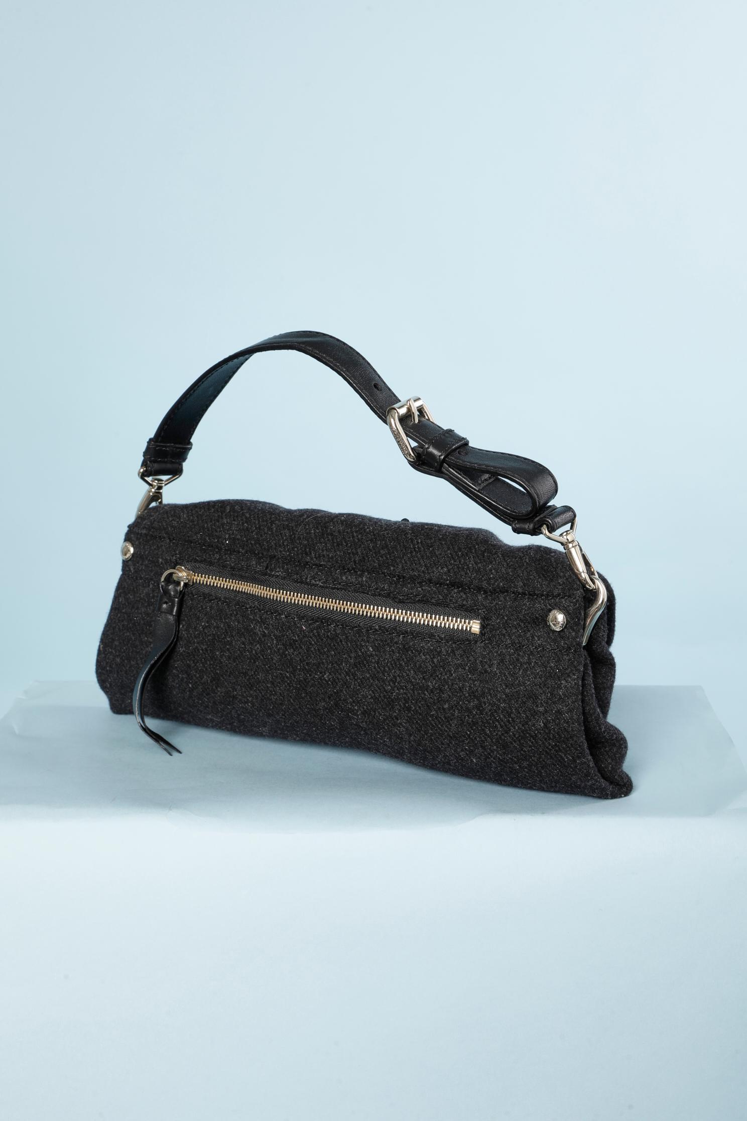 Anthracite wool evening bag with cabochons embellishment Nina Ricci In Excellent Condition For Sale In Saint-Ouen-Sur-Seine, FR
