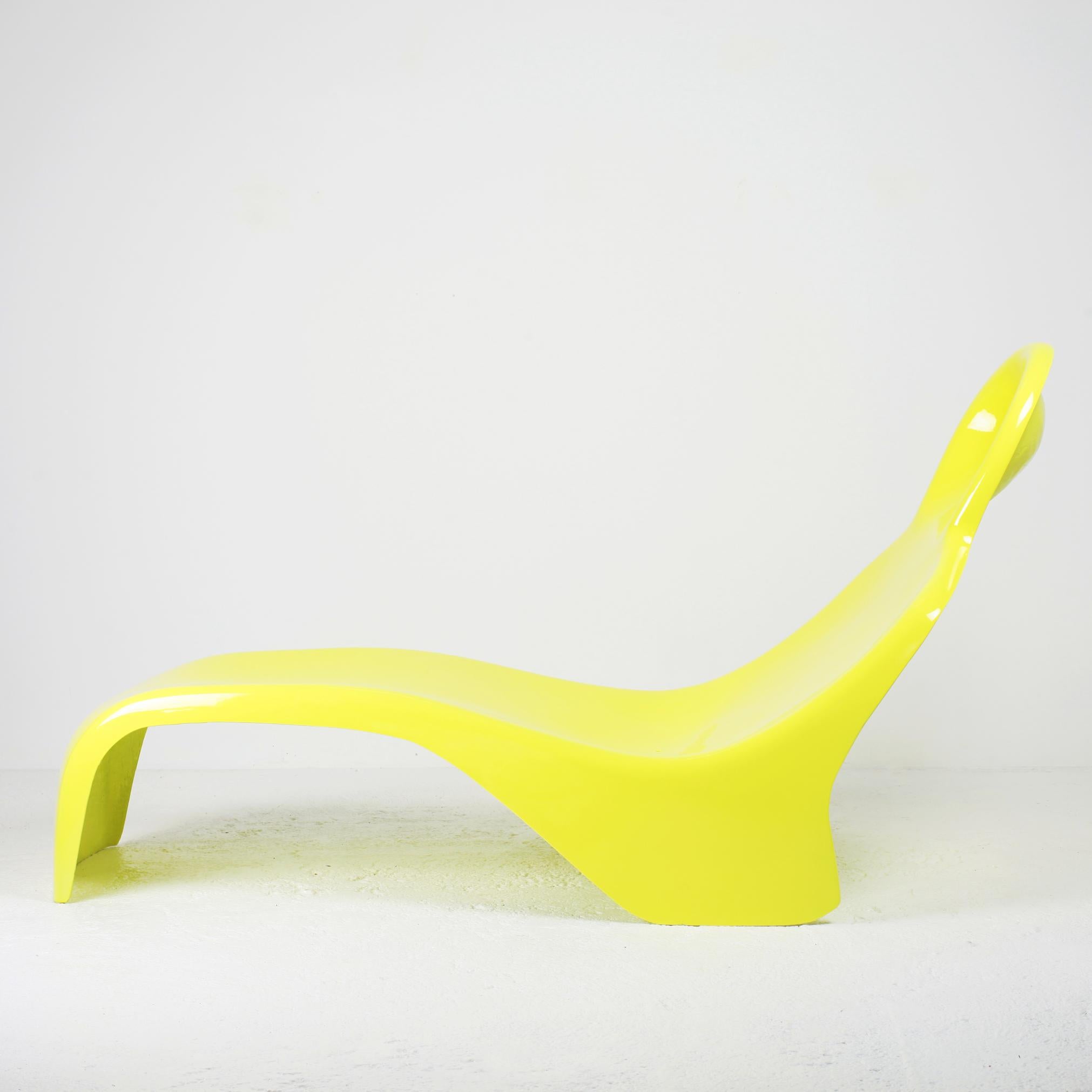 Anthropomorphic Chaise Longue by Luigi Colani 1967 1