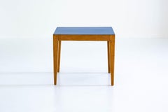 AntiBeige Gio Ponti Side Table Puristic, Mediterranean Blue Top 1960's