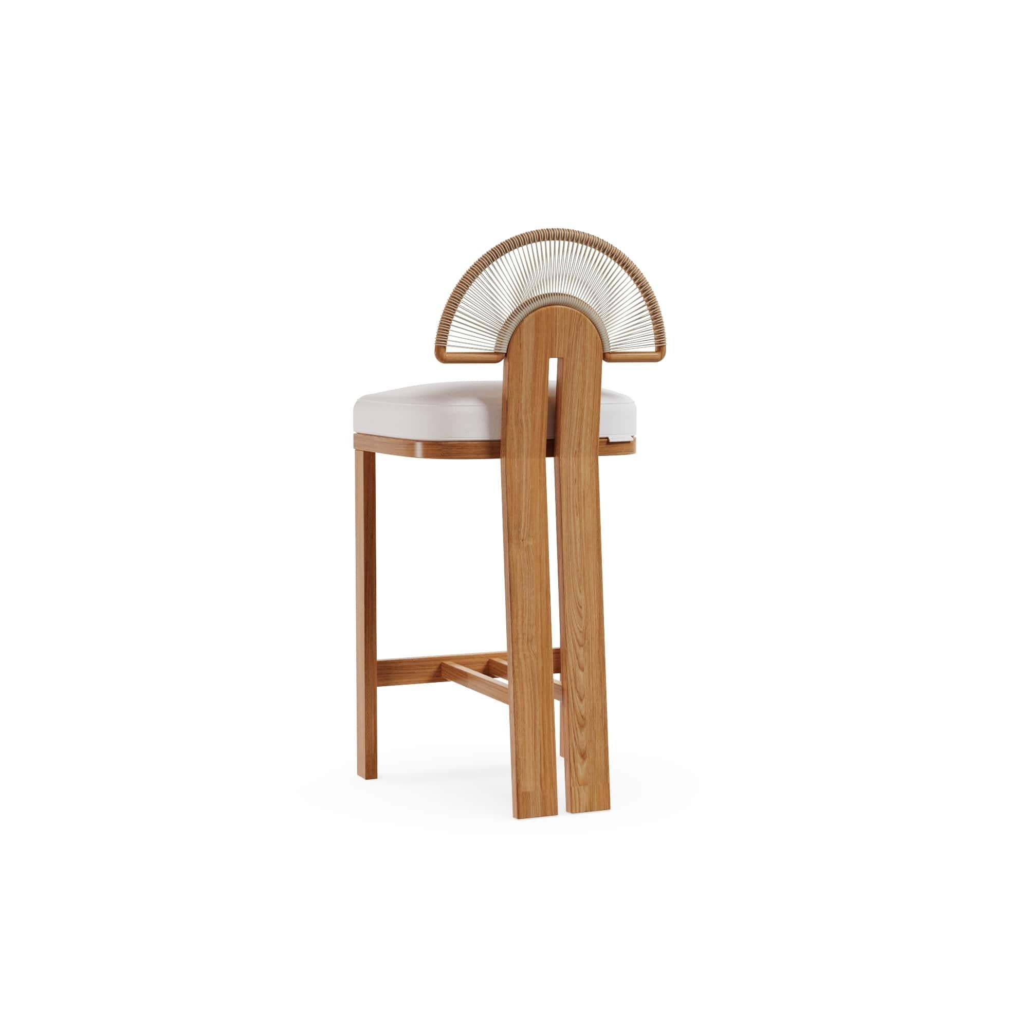 Organico moderno Sedia da bar per esterni Antibes in Wood Wood con schienale intrecciato Sunburst in vendita