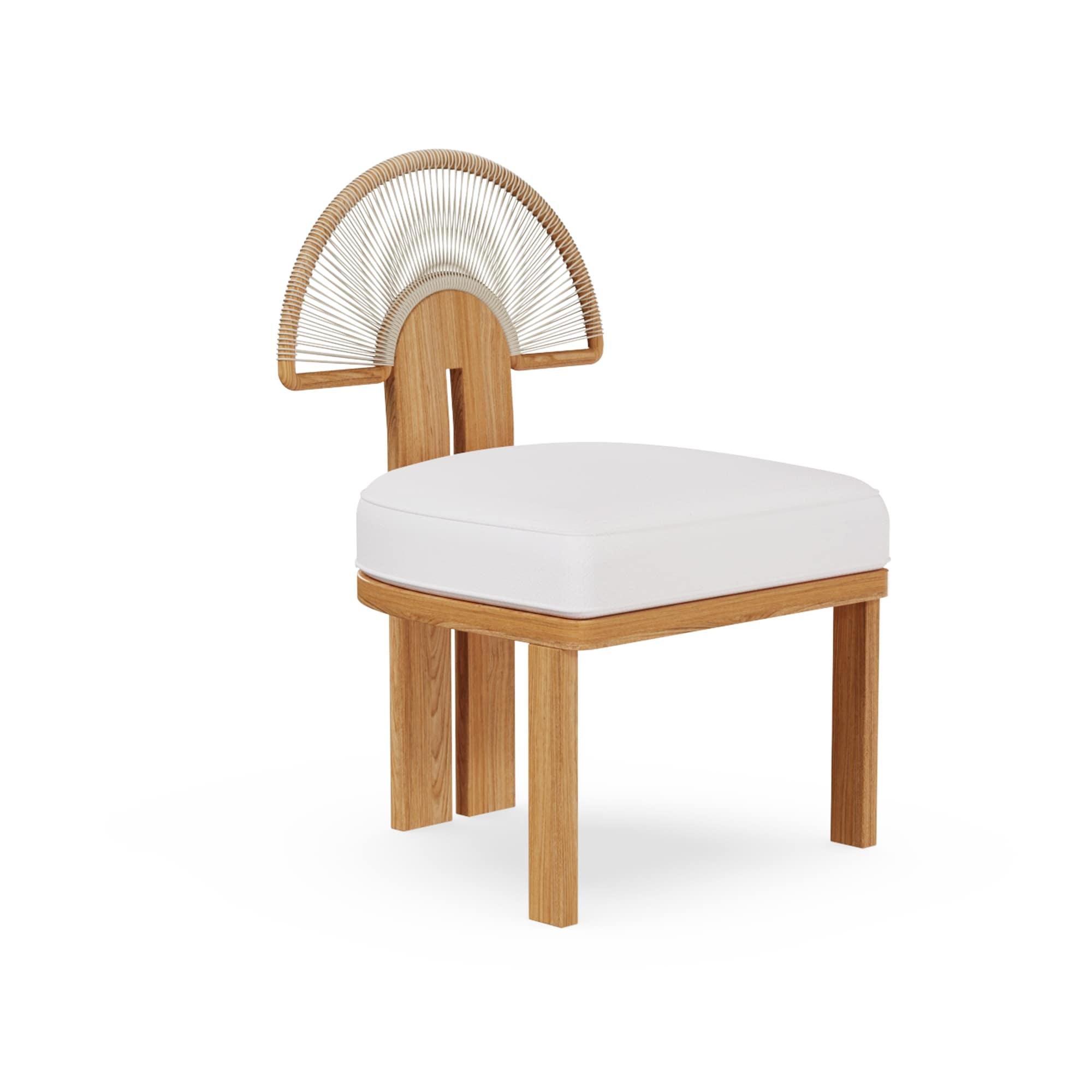 Silla de Comedor de Exterior Antibes de Madera de Iroko con Respaldo Tejido Sunburst en Nuevo estado para la venta en Carvalhosa, PT