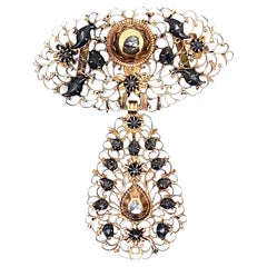 Antic Brooch Pendant Yellow Gold 18 Karat